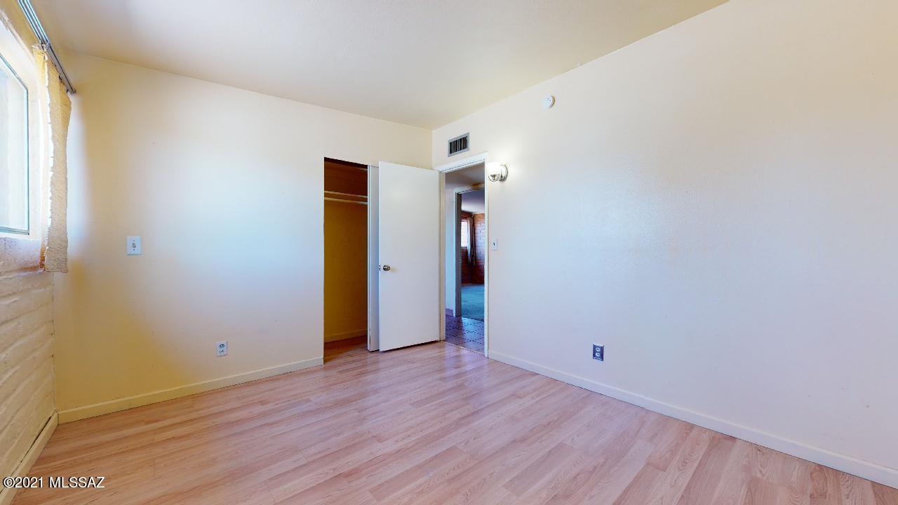 Wilshire Terrace - Residential