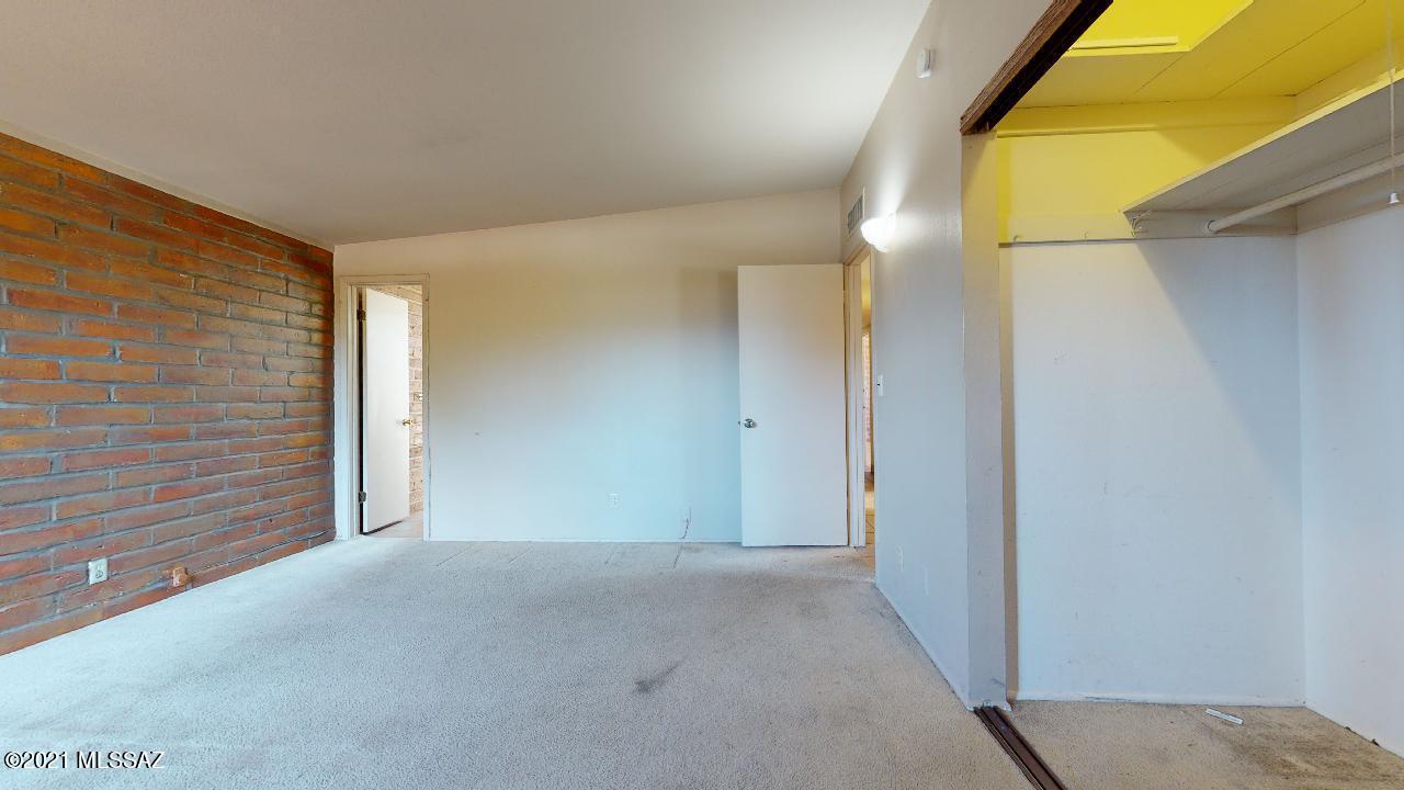 Wilshire Terrace - Residential