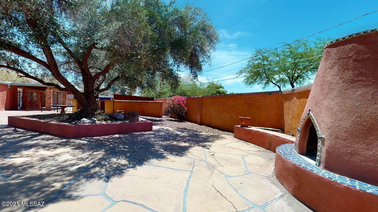 Wilshire Terrace - Residential