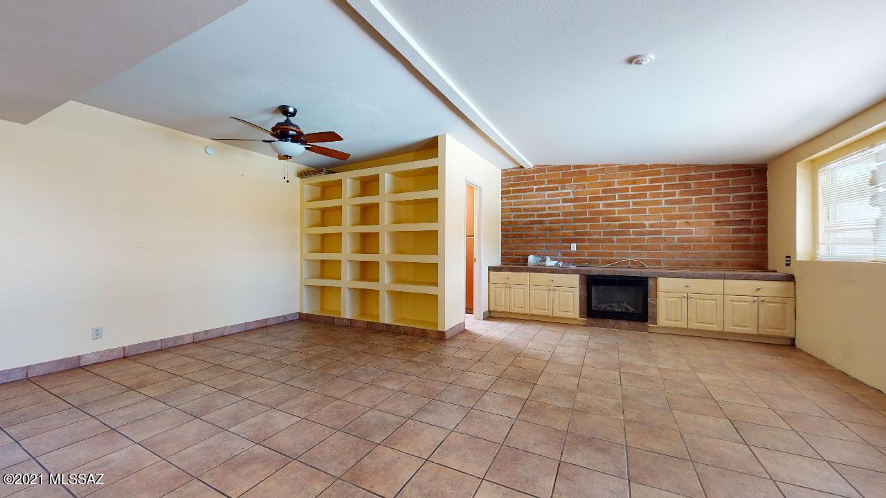 Wilshire Terrace - Residential