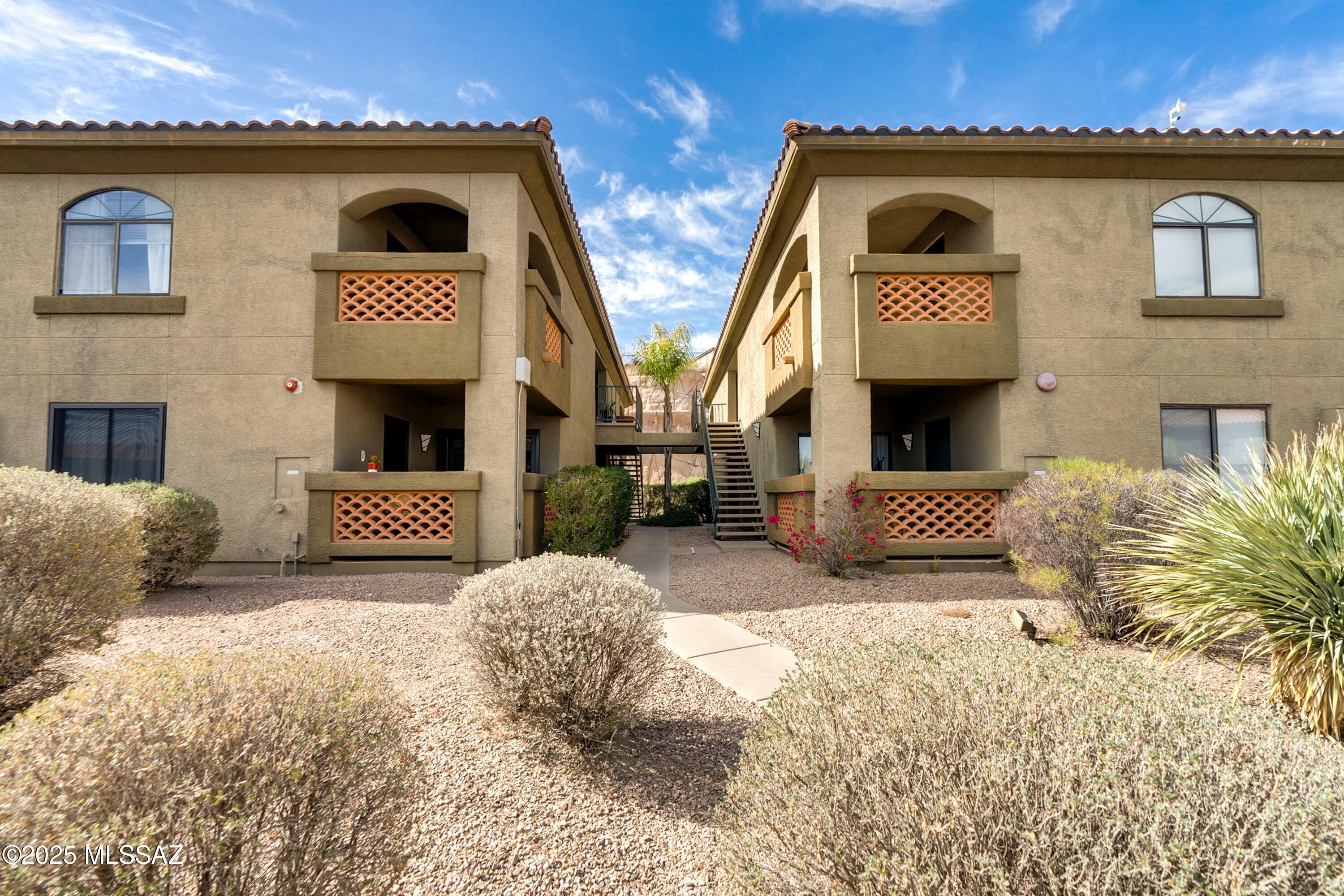 Veranda at Ventana Condominiums - Residential