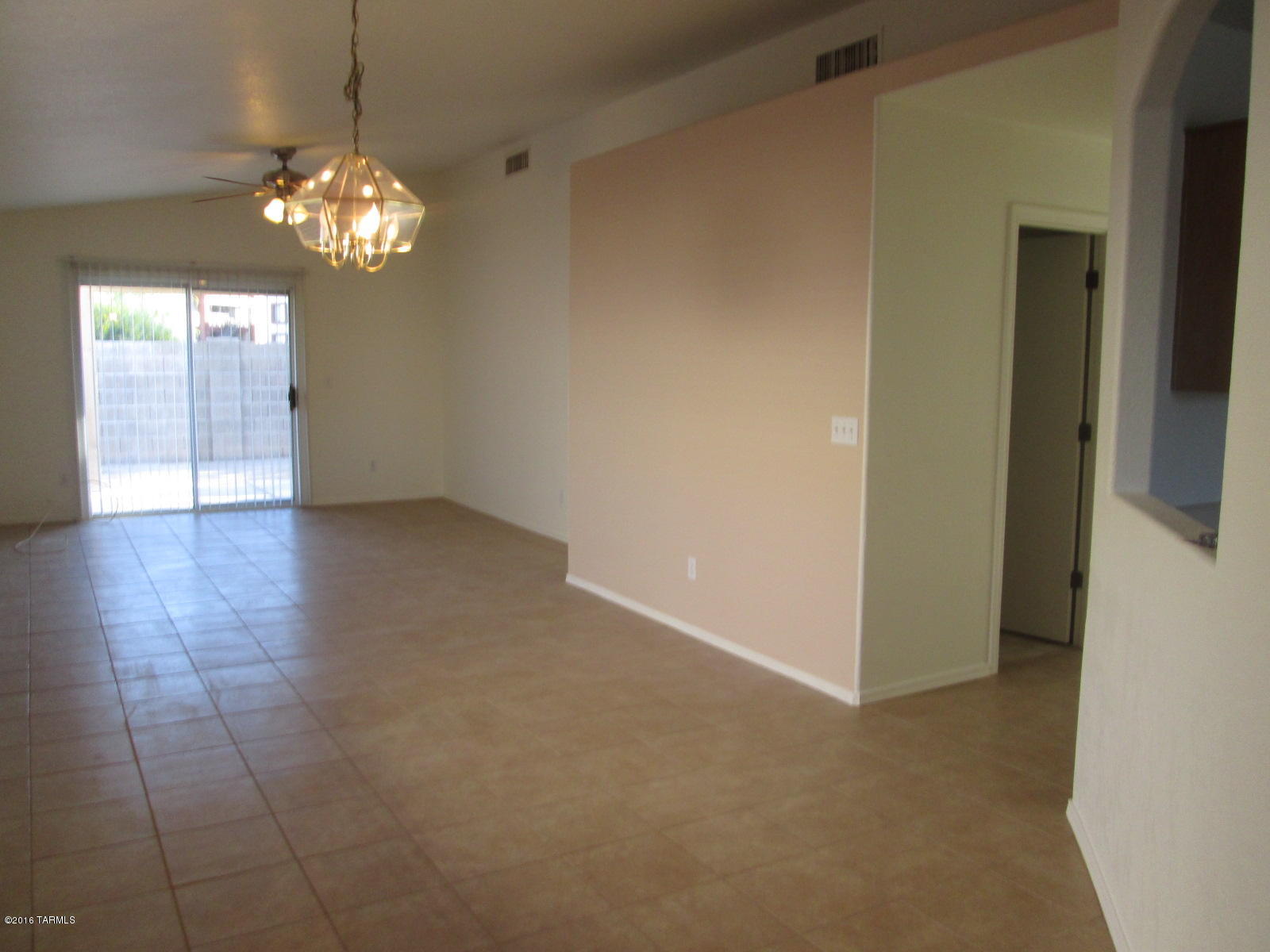 Cross Ridge (1-35) - Residential Lease
