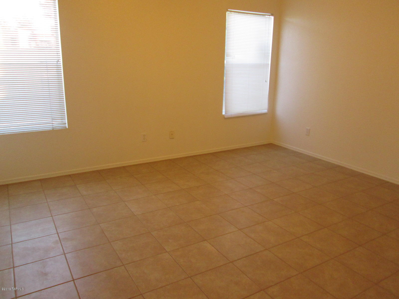 Cross Ridge (1-35) - Residential Lease