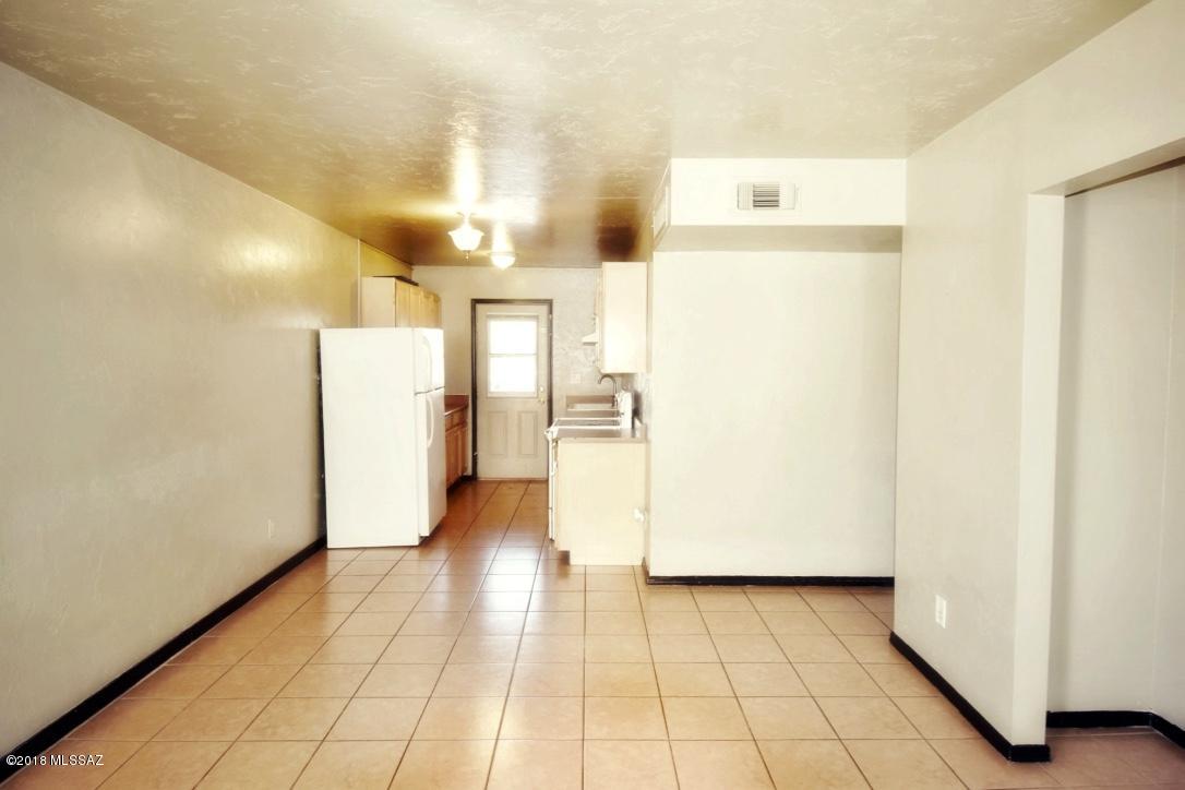Sierra Madre Condos - Residential