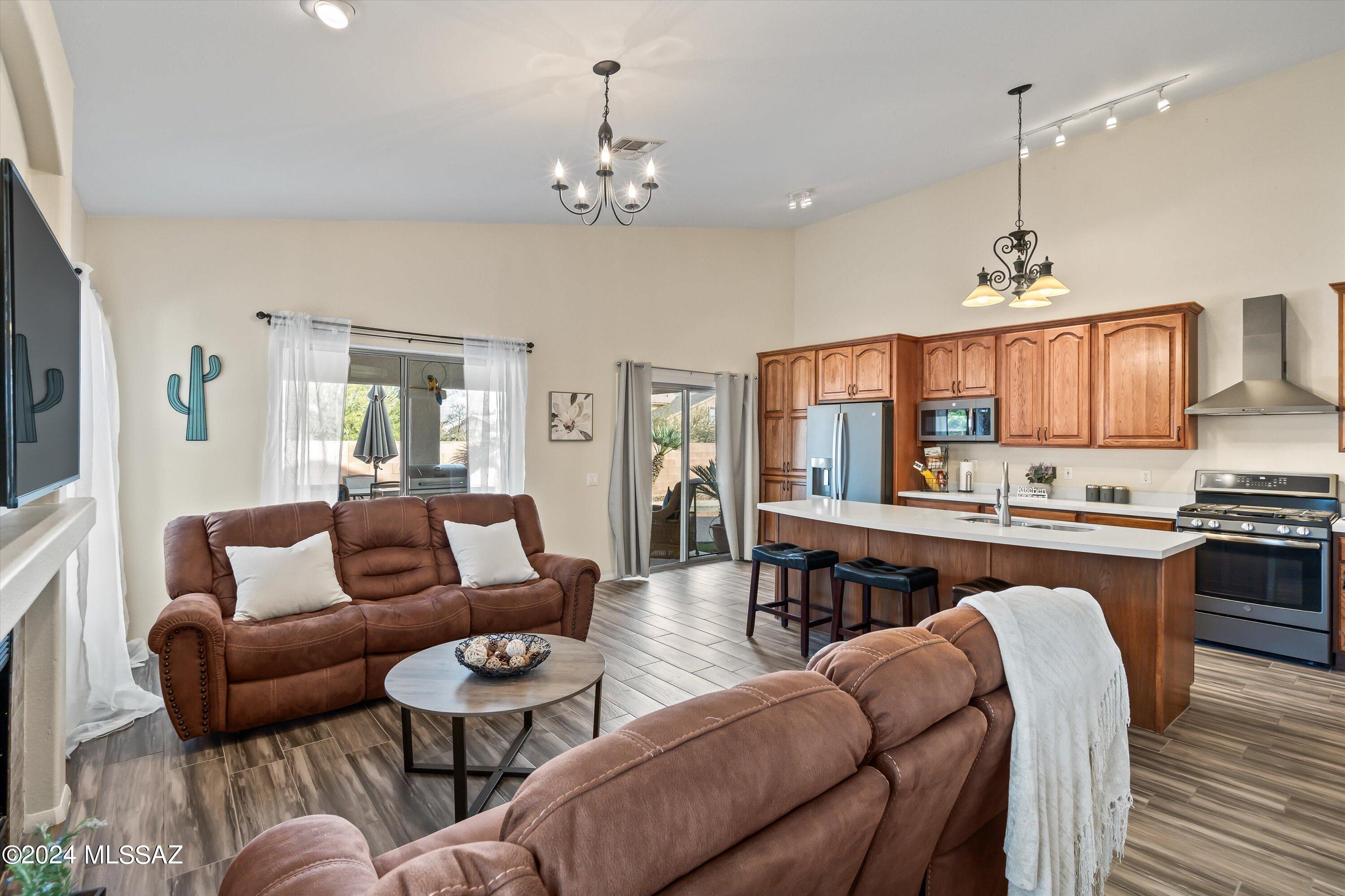 Canada Ridge (1-126) - Residential