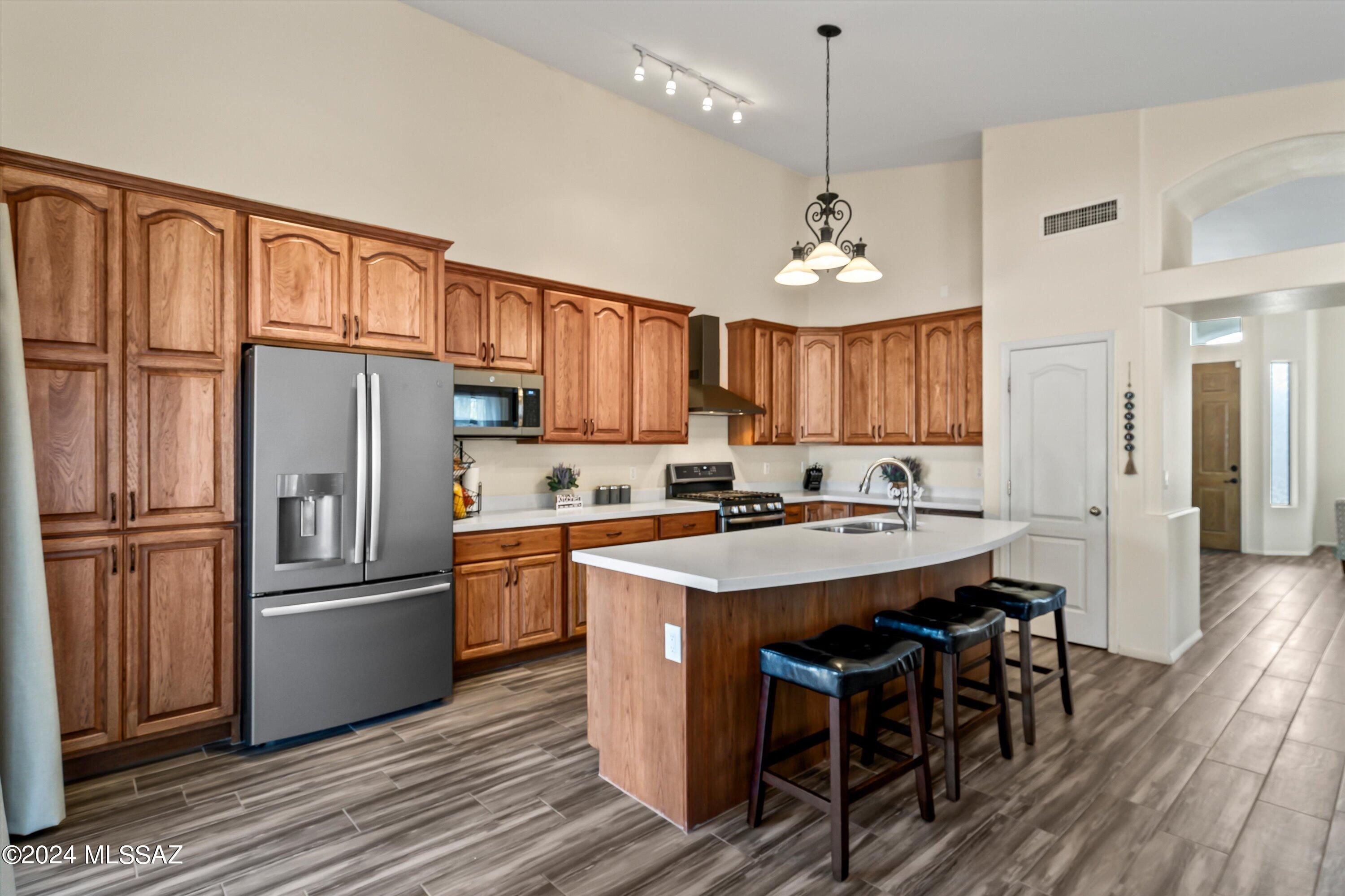 Canada Ridge (1-126) - Residential