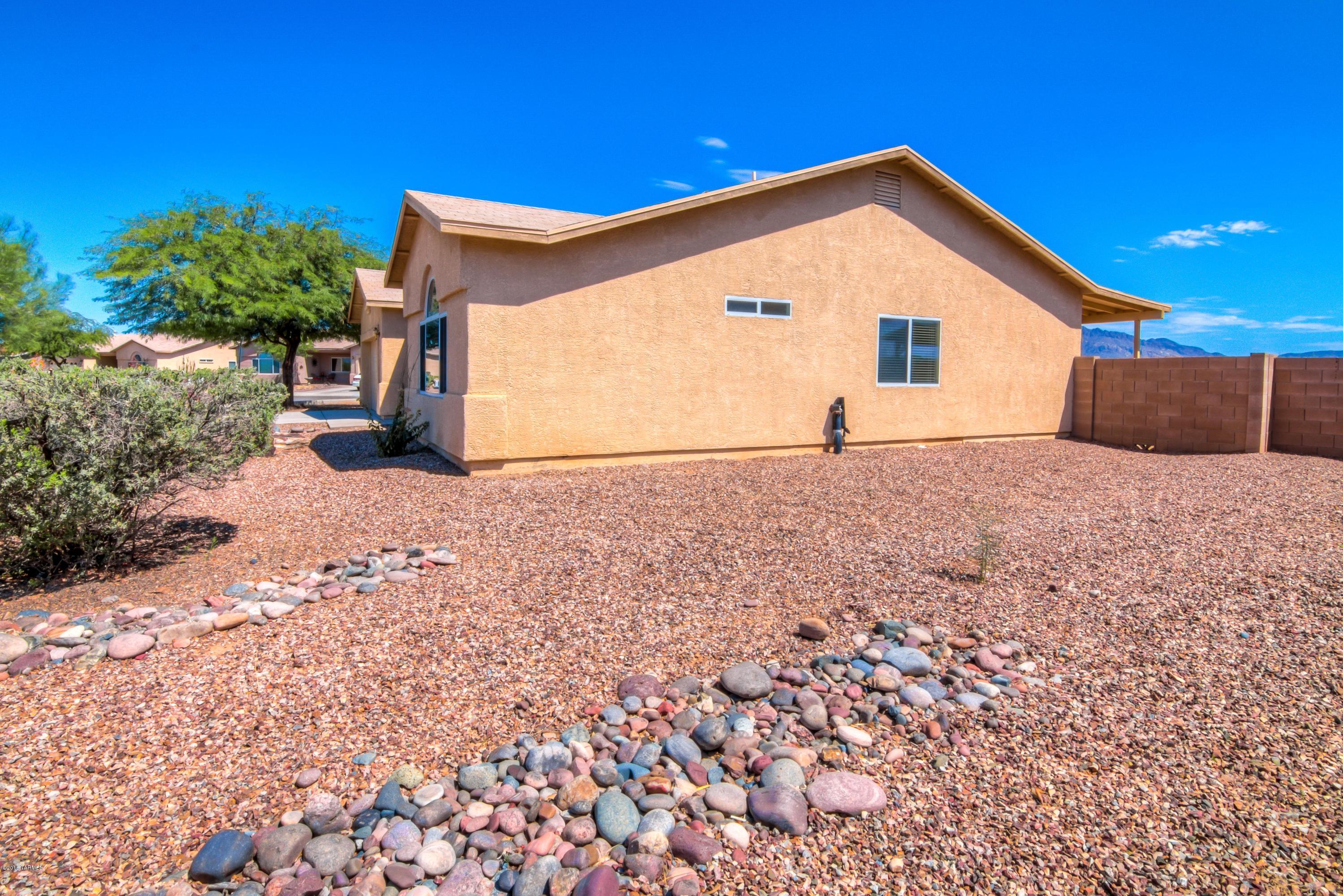 Tucson Mountain Ranch - Residential