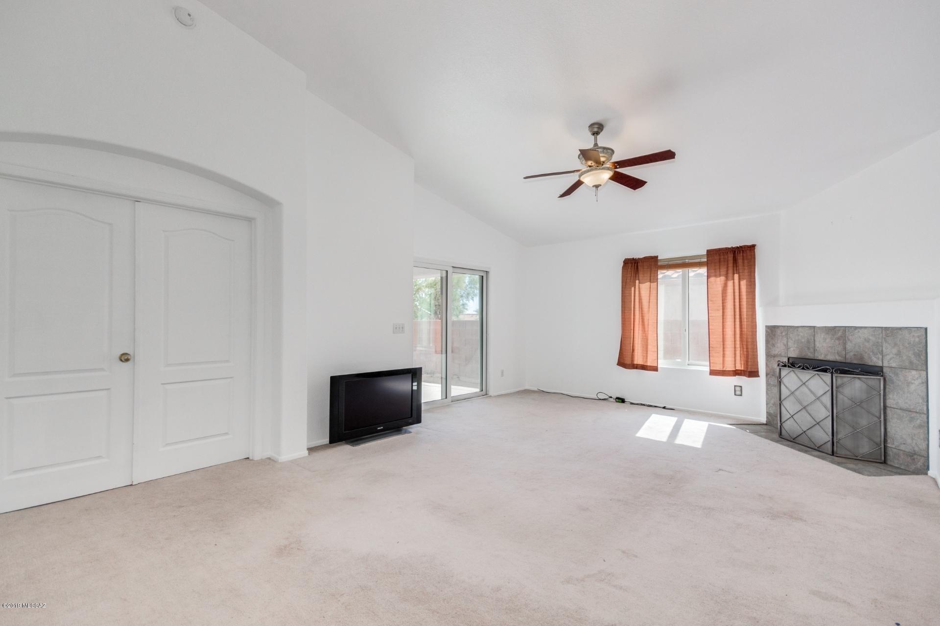The Villages At Dove Mountain (114-234) - Residential