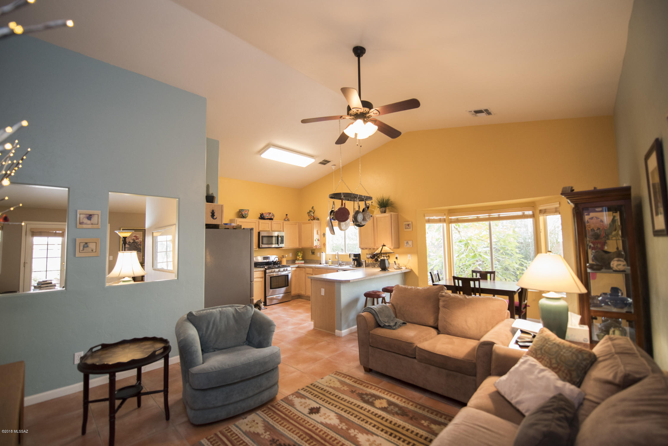 Hacienda Del Oro (1-78) - Residential