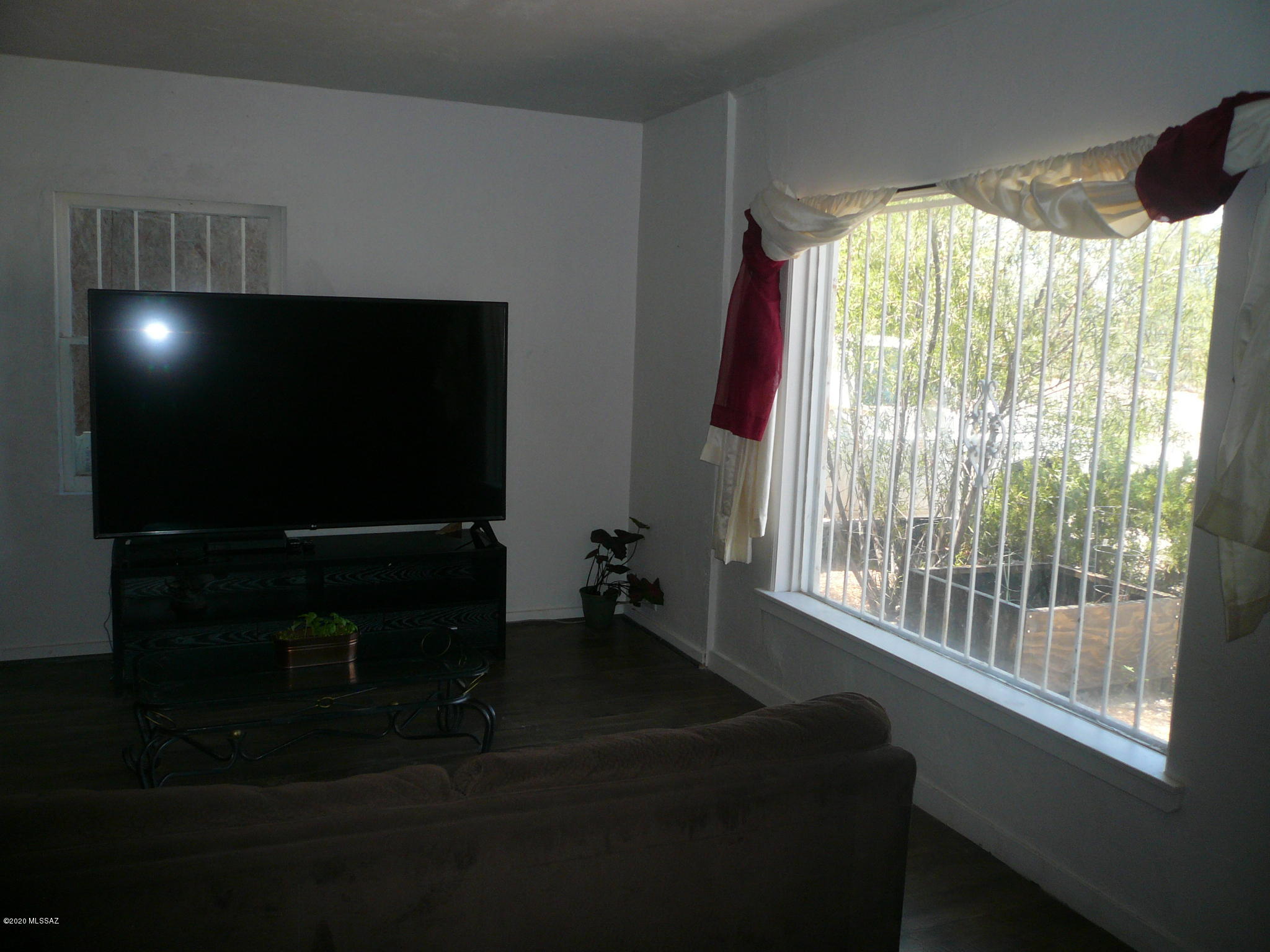 Mountain View Acre Farms - Residential