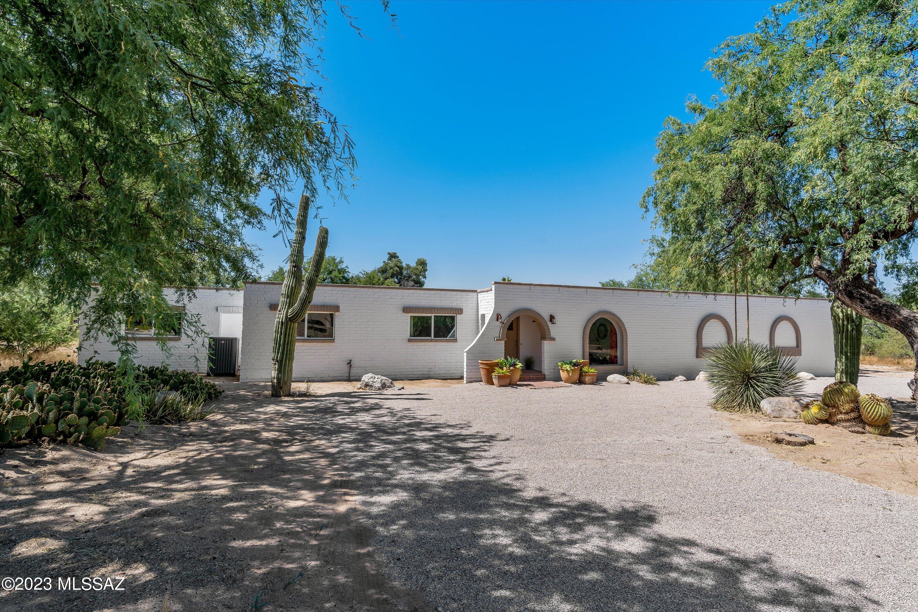 Bel Air Ranch Est - Residential