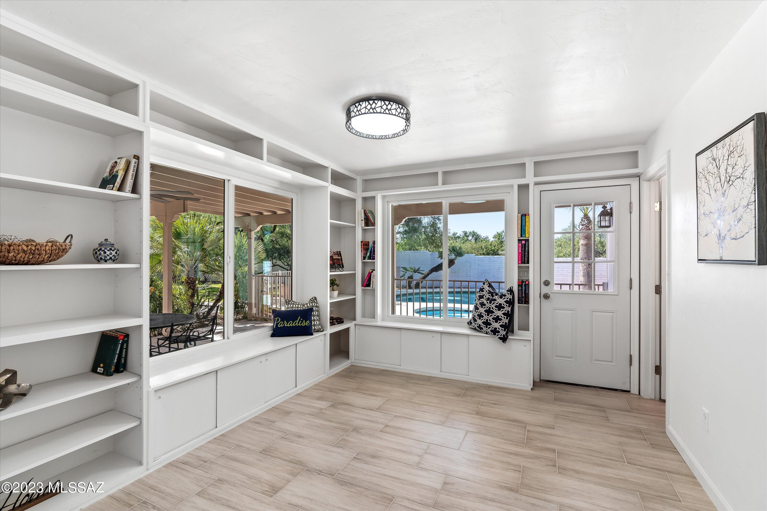 Bel Air Ranch Est - Residential