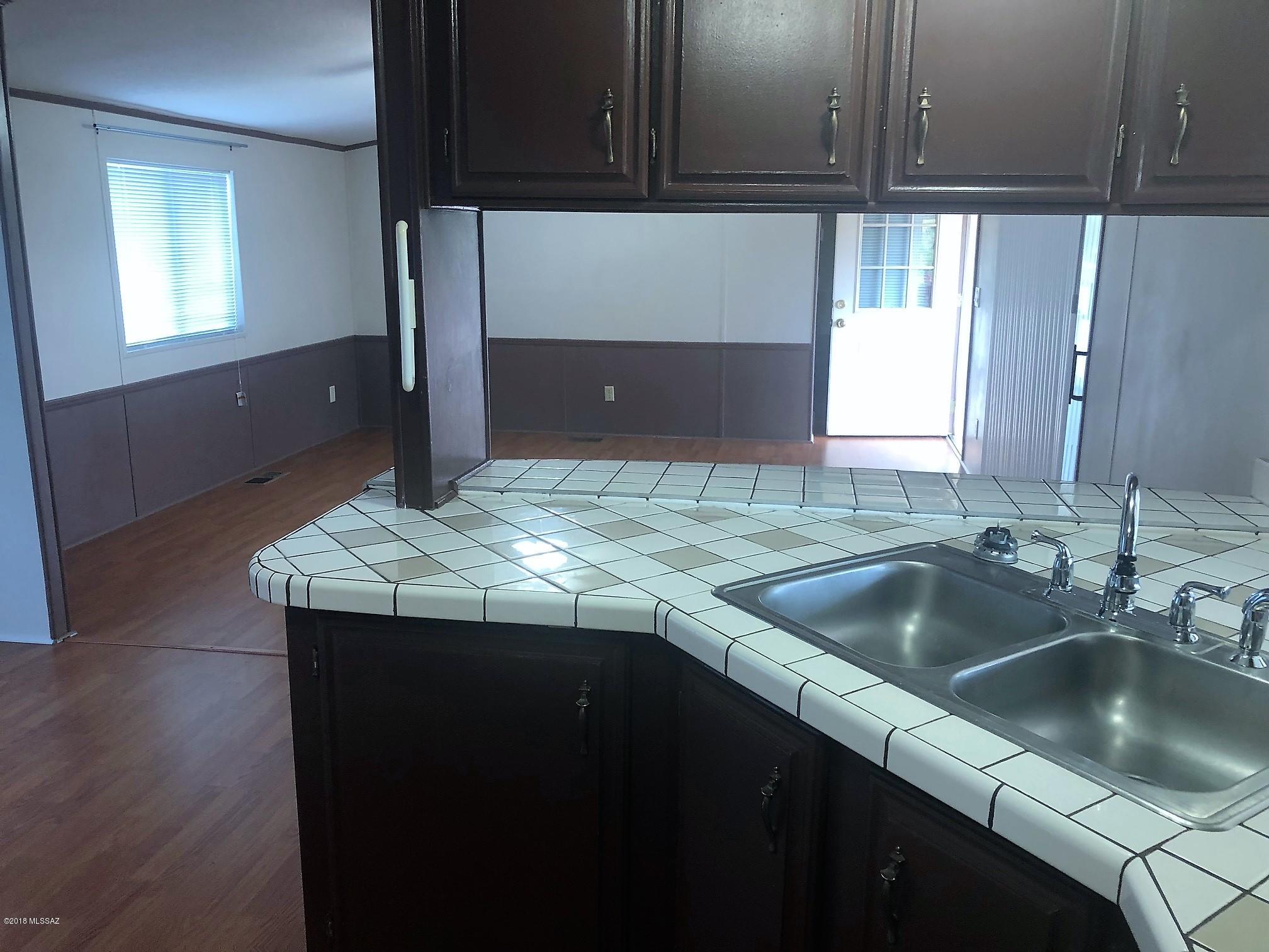 Unsubdivided - Residential Lease