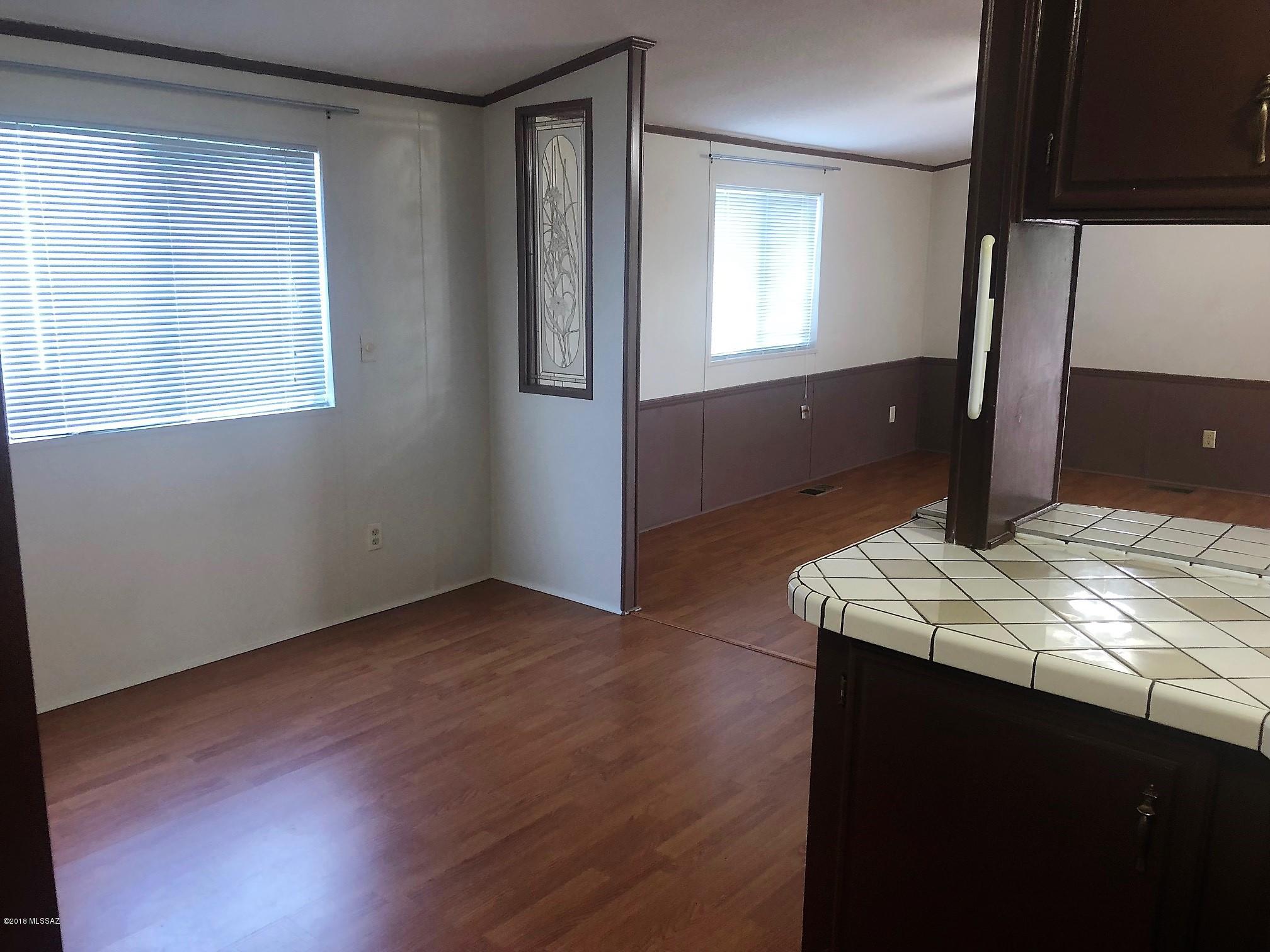 Unsubdivided - Residential Lease