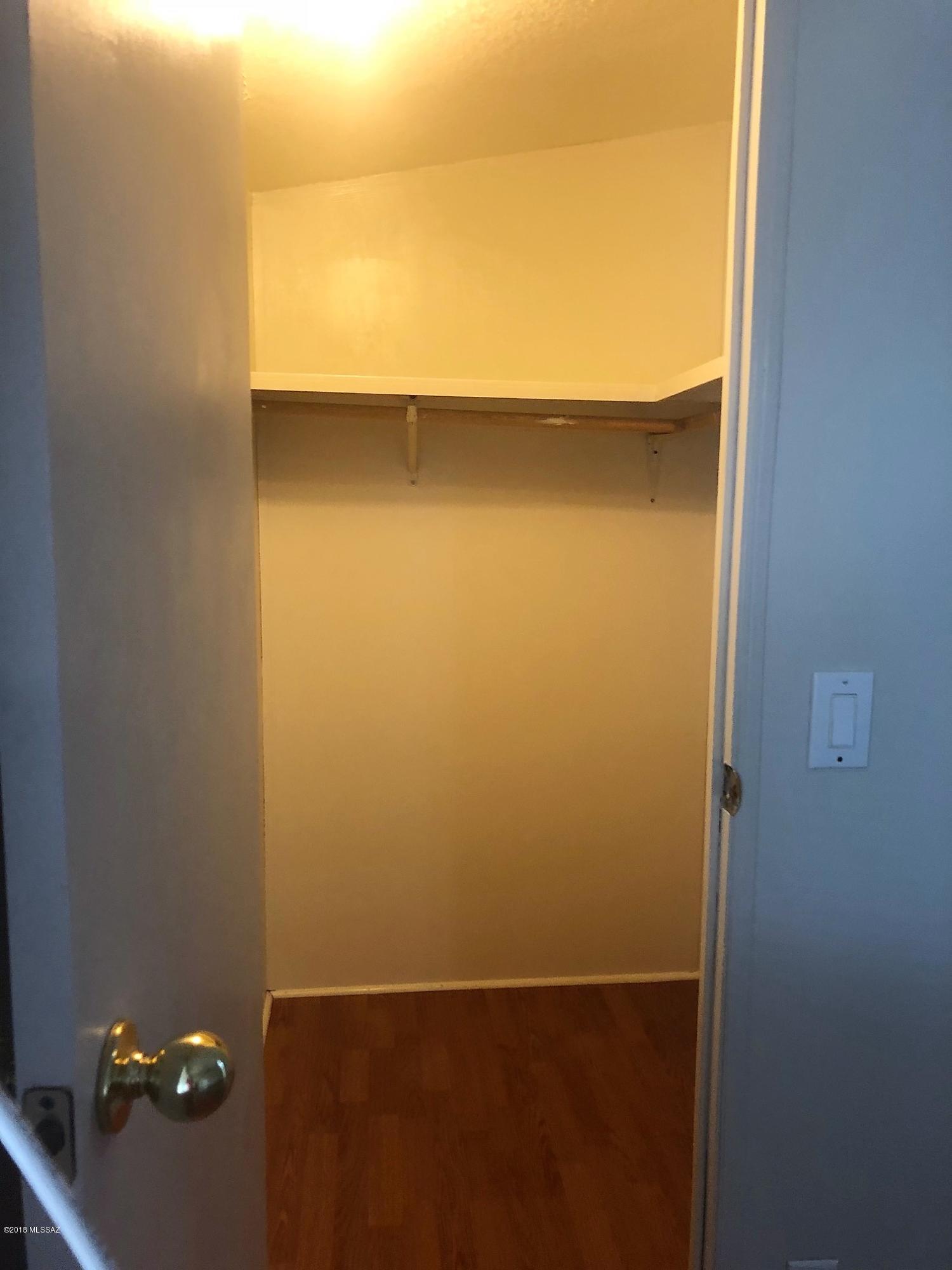 Unsubdivided - Residential Lease