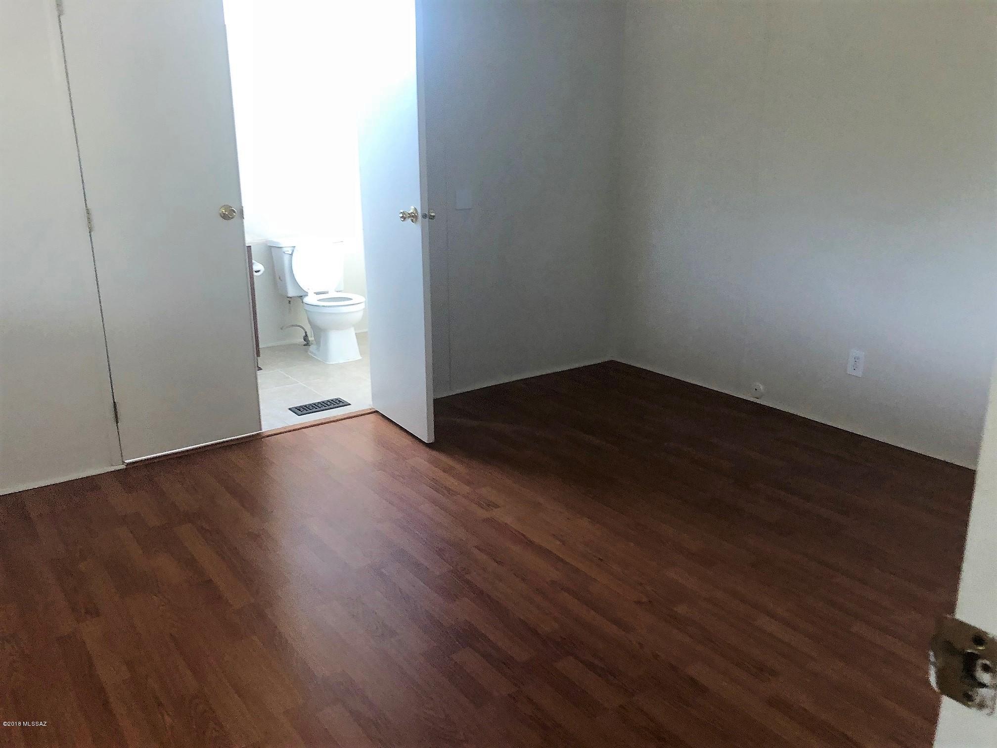 Unsubdivided - Residential Lease
