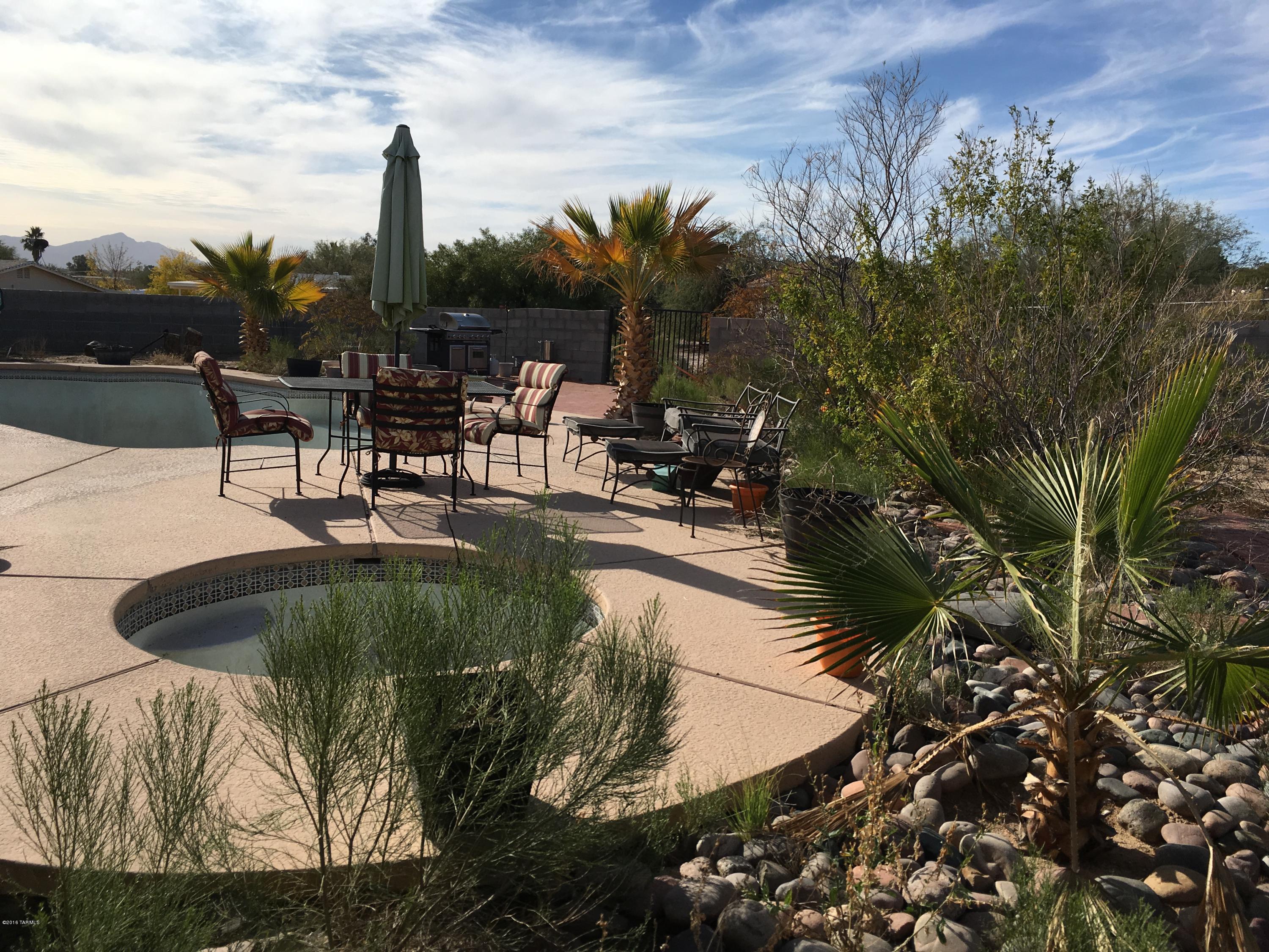 Rancho Feliz (442-647) - Residential