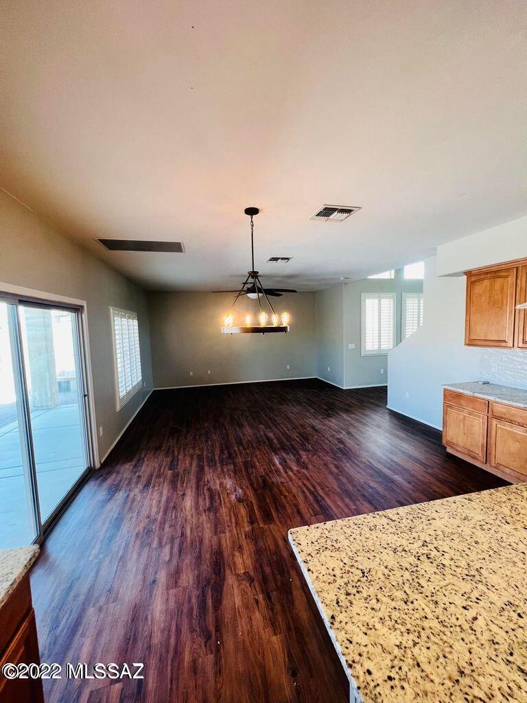 Continental Reserve Blks 17-19 (1-102) - Residential