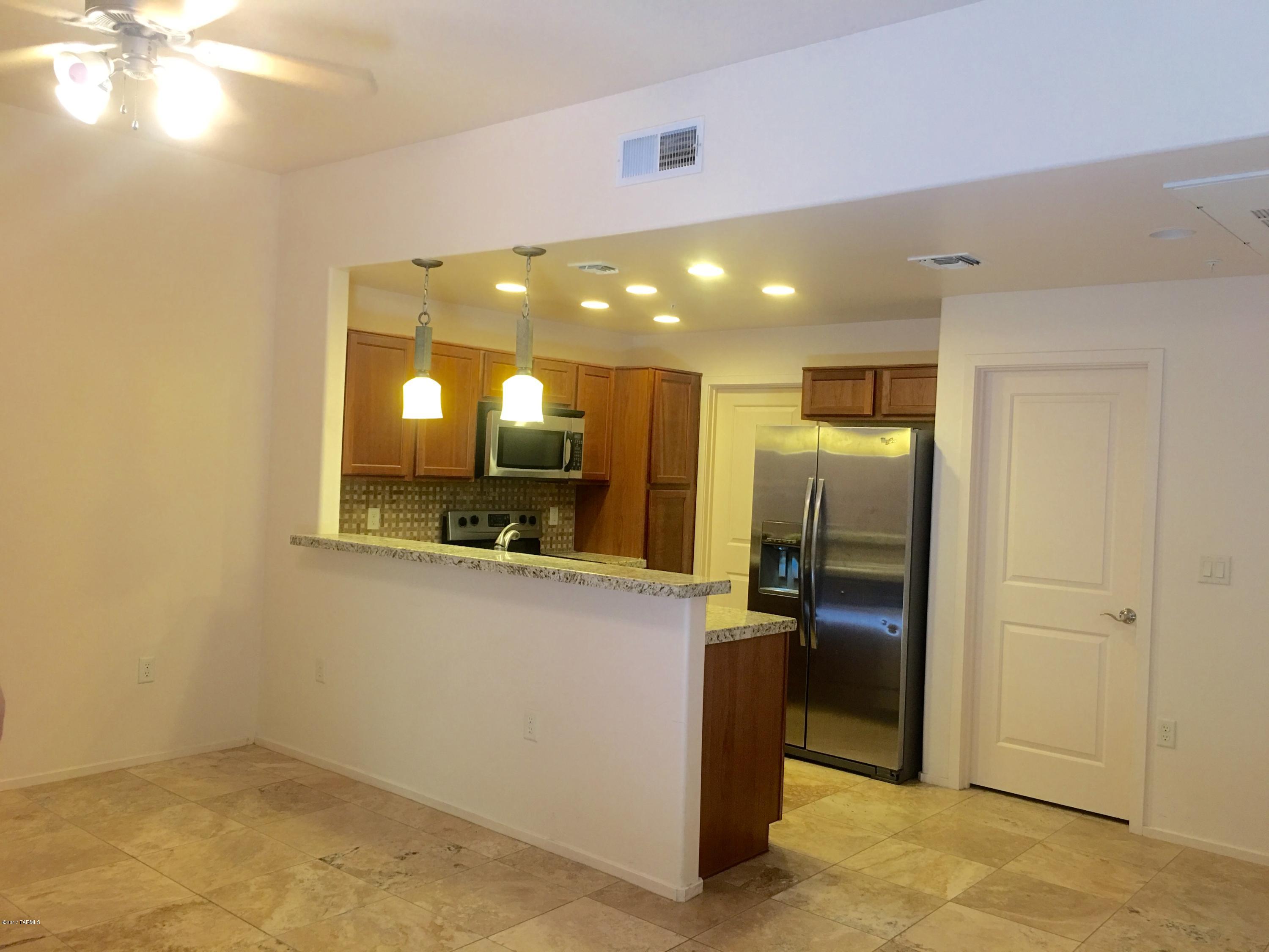 Placita Escondida Bldgs 18-20 Units 1-204 - Residential Lease