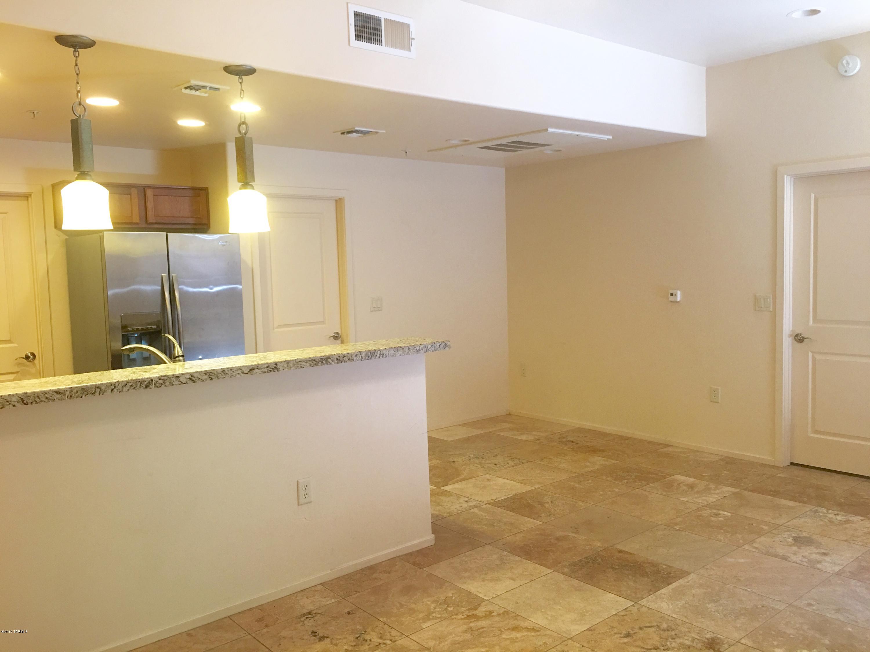 Placita Escondida Bldgs 18-20 Units 1-204 - Residential Lease
