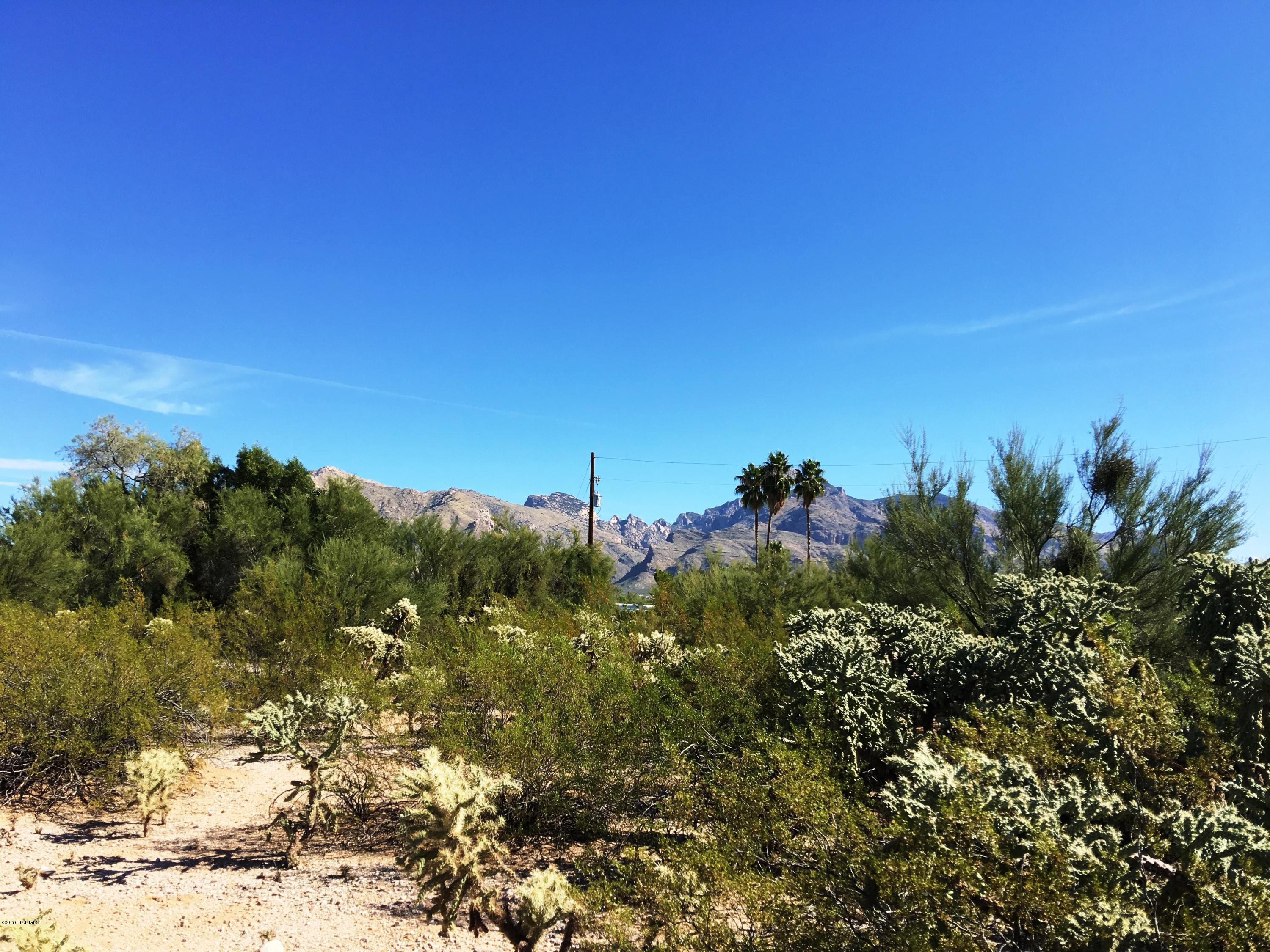 Casas Adobes Estates NO. 2-A Resub. - Land