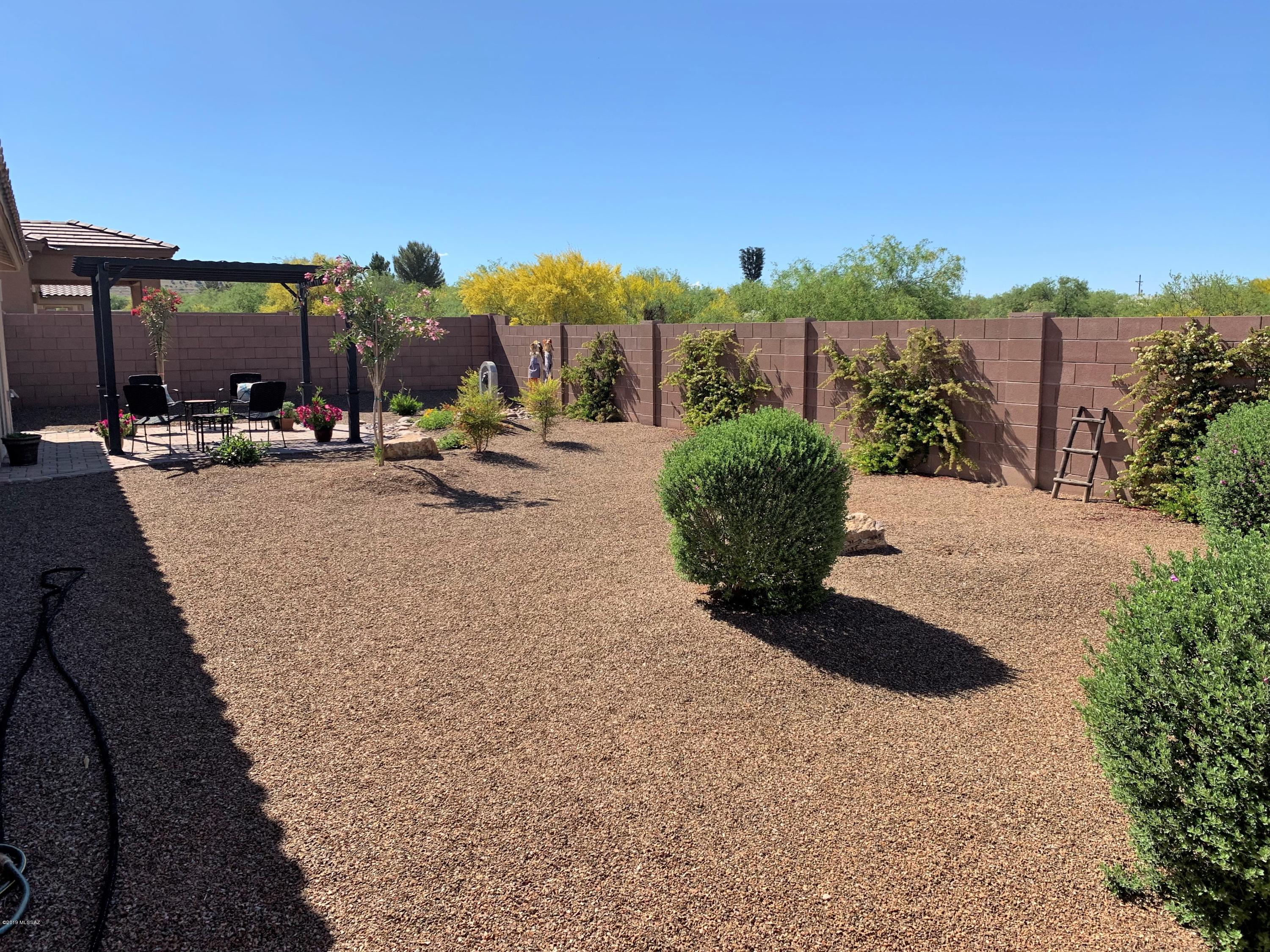 Los Arroyos Resub - Residential
