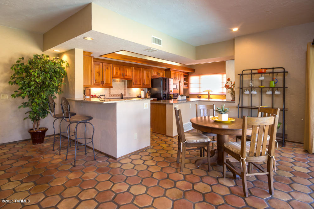 Tucson National Est West - Residential