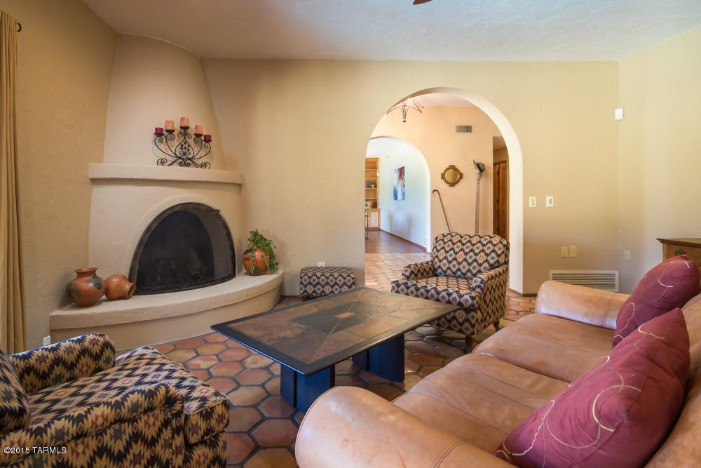 Tucson National Est West - Residential