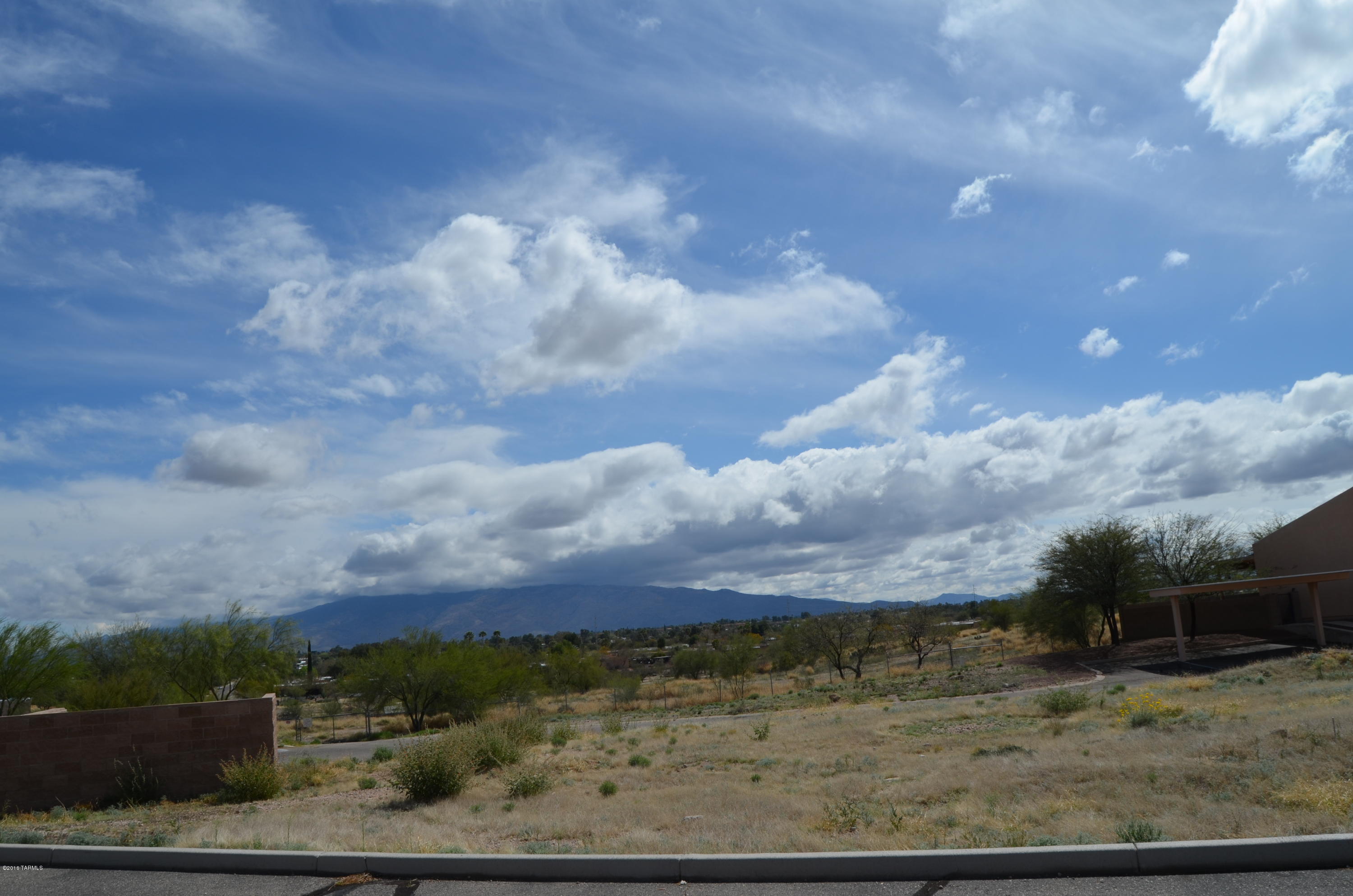 Private lot in Kenyon Terrace. Great Subdivision with community pool and near fitness, shopping, and dining. Mountain views! Buy and build your own town home. This is a great opportunity to pick up a lot in a well established neighborhood and subdivision. Great infill project.