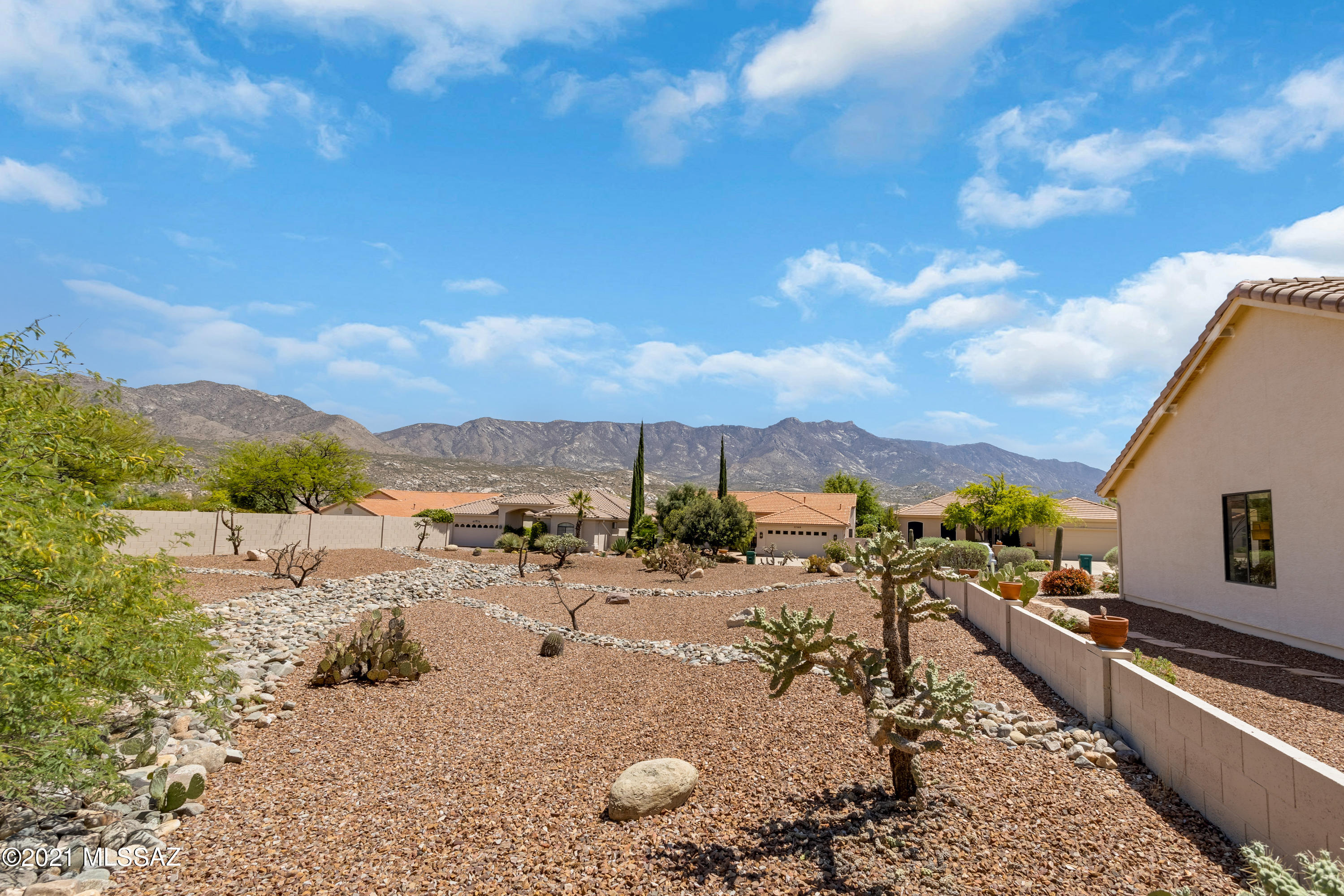 Saddlebrooke - Residential