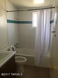 La Cholla - Residential Lease