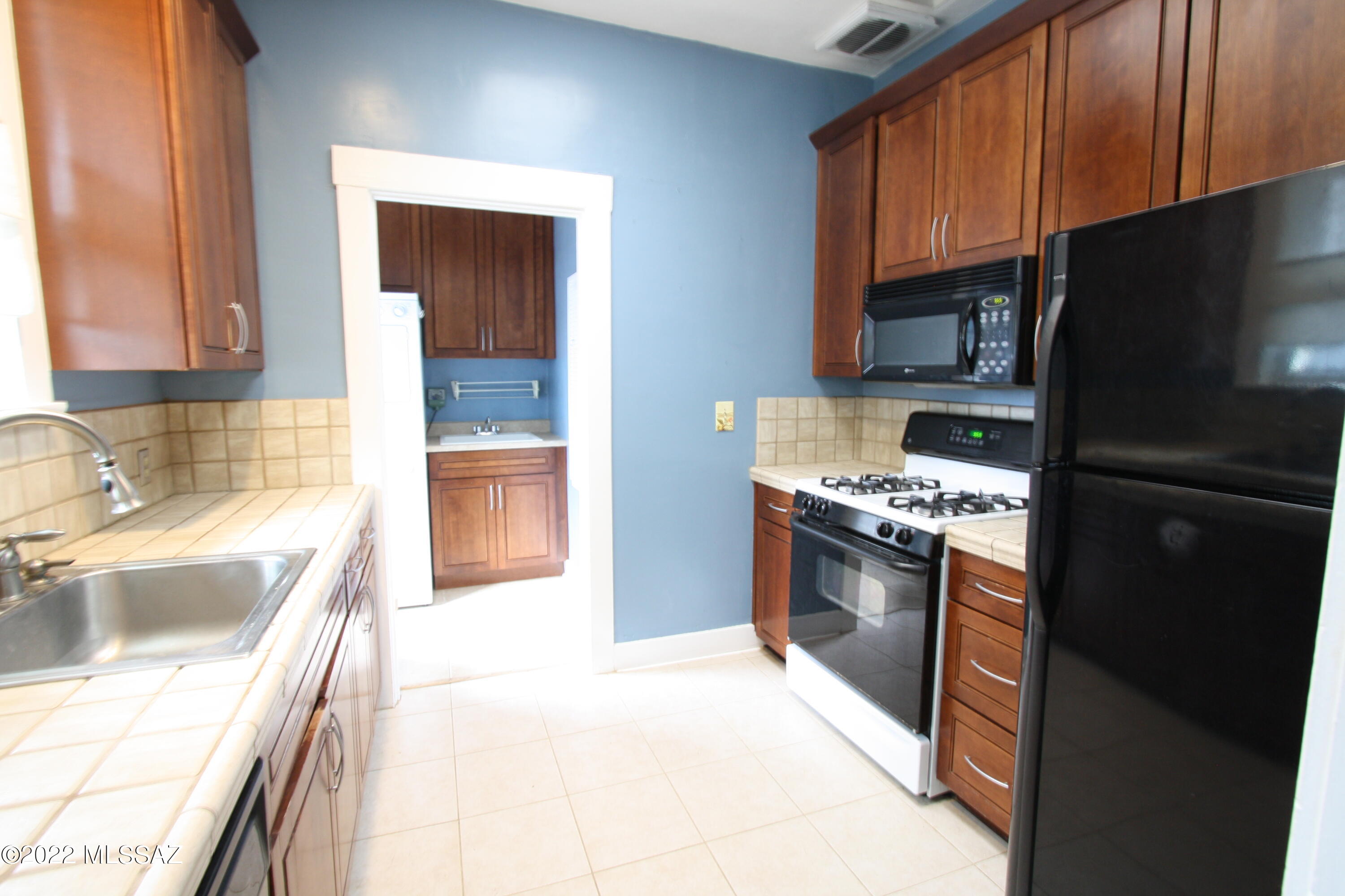 Feldmans Amended - Residential Lease