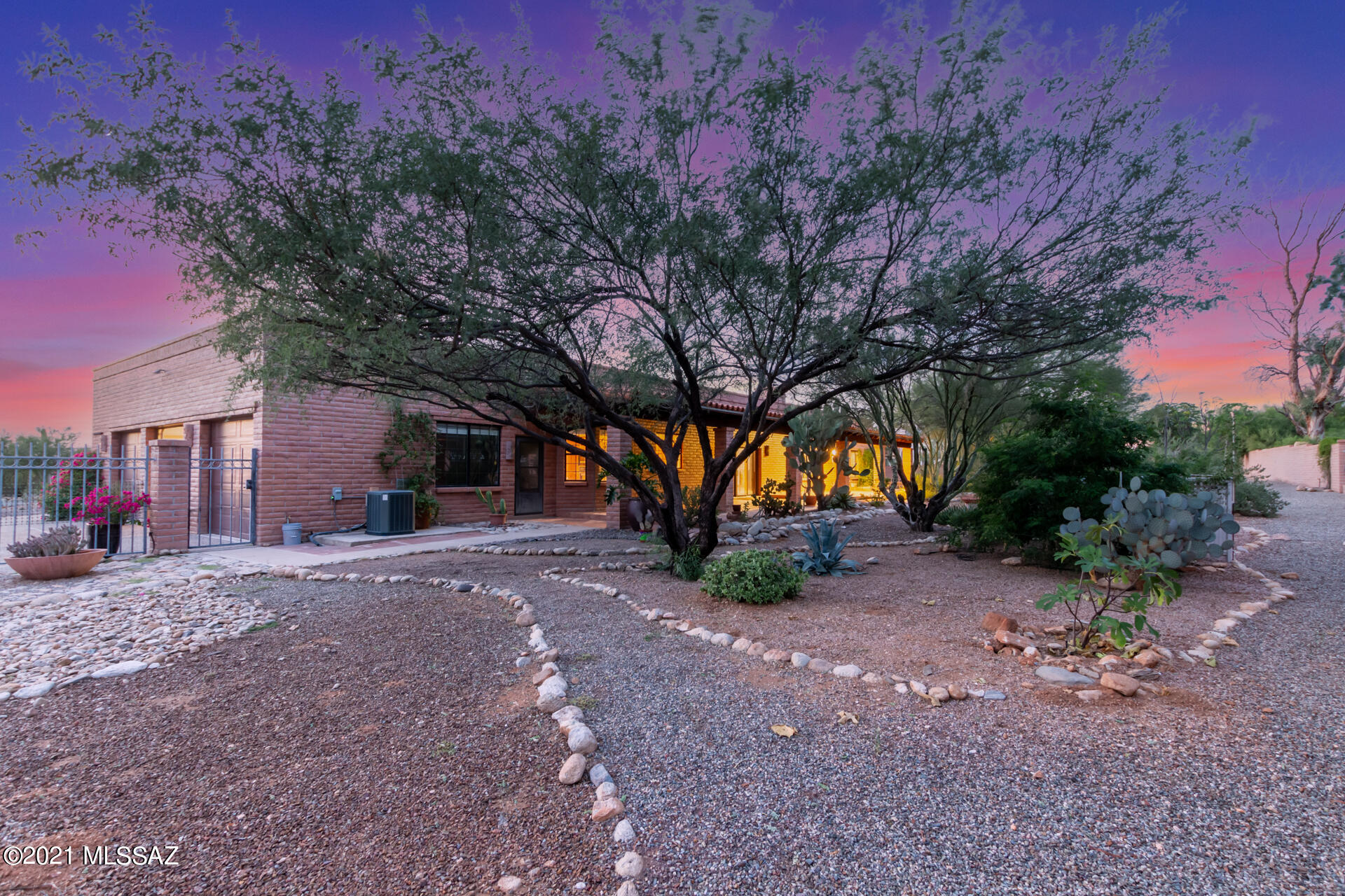 Shadow Hills (484-595) - Residential