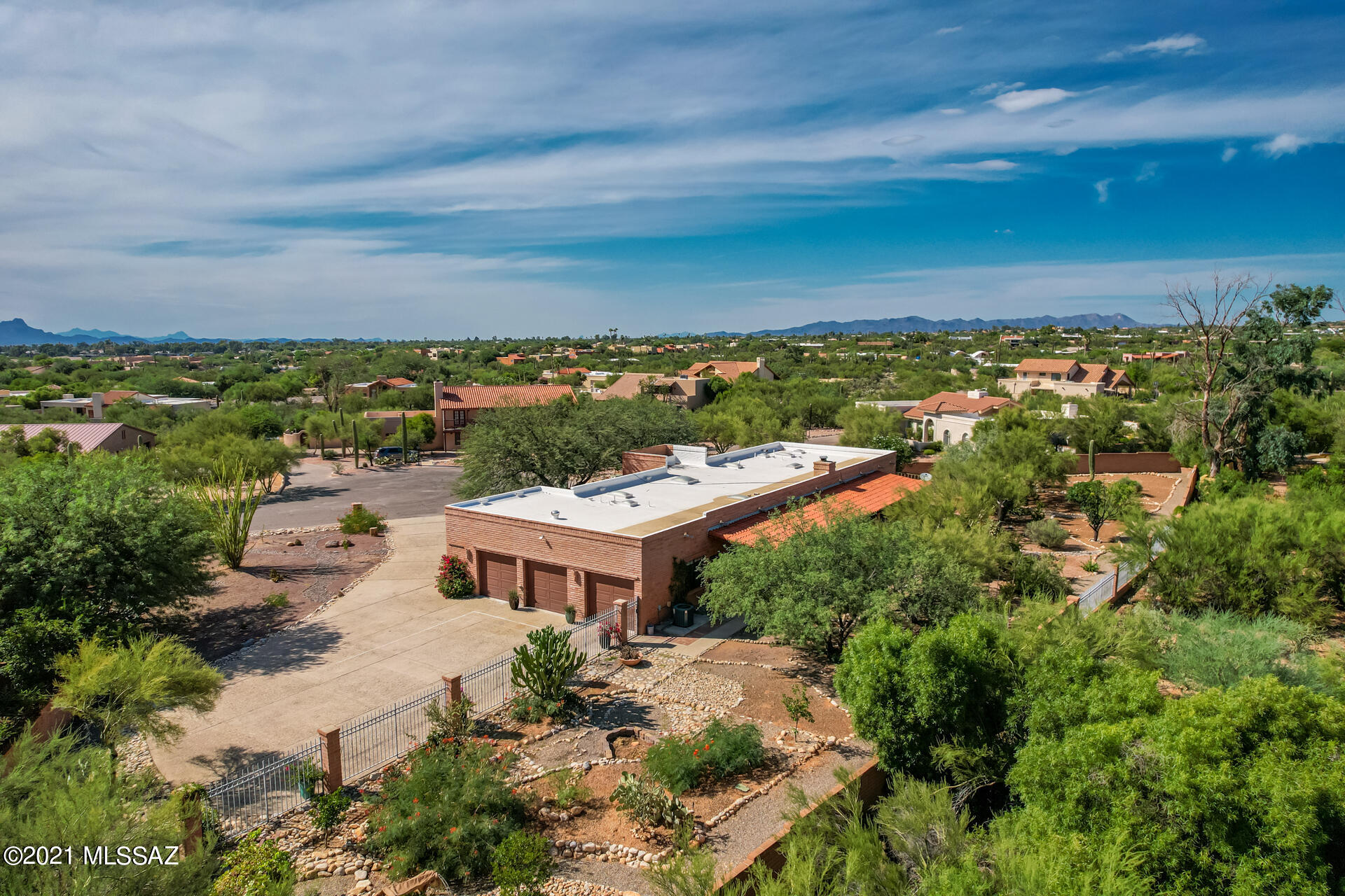 Shadow Hills (484-595) - Residential