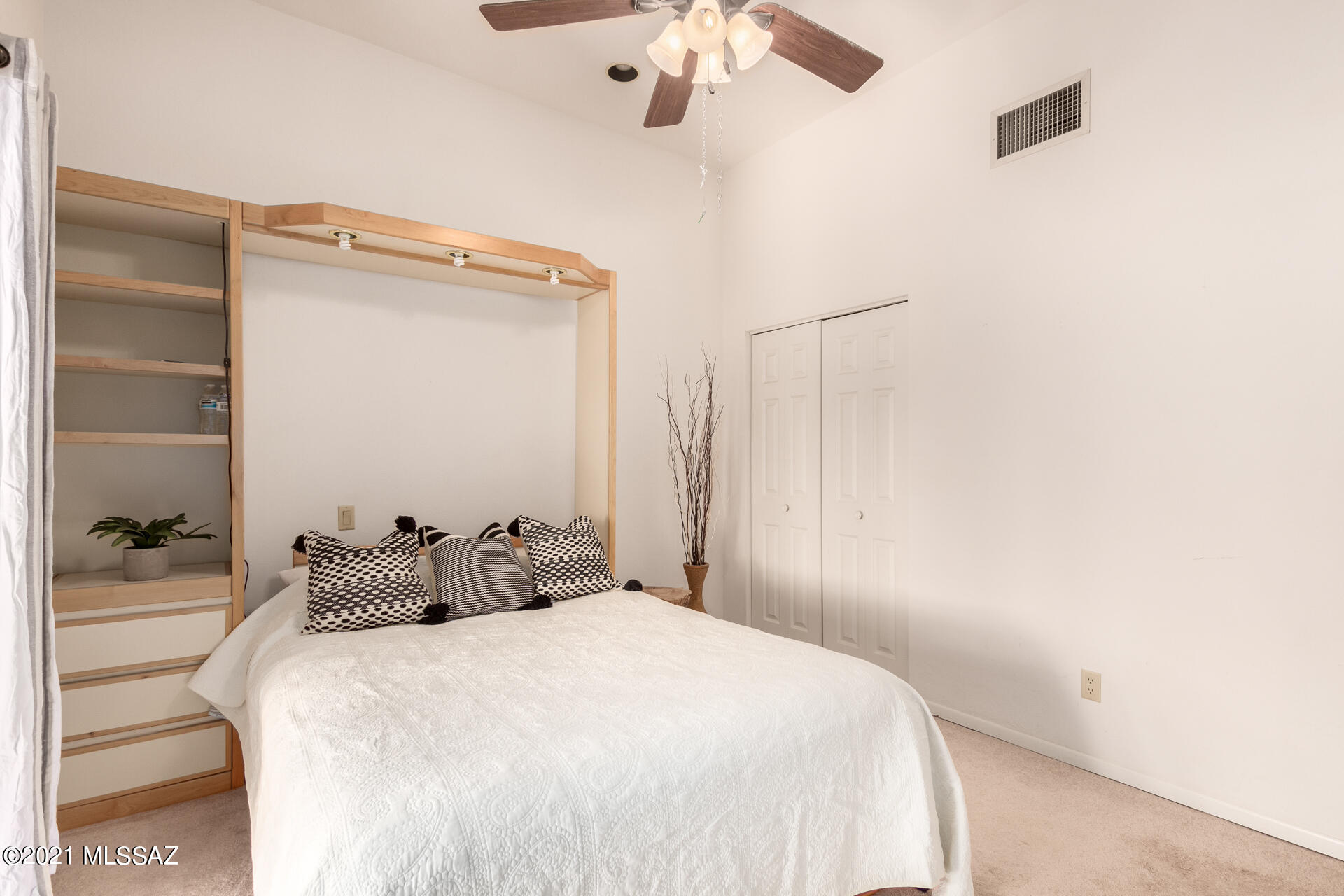 Shadow Hills (484-595) - Residential