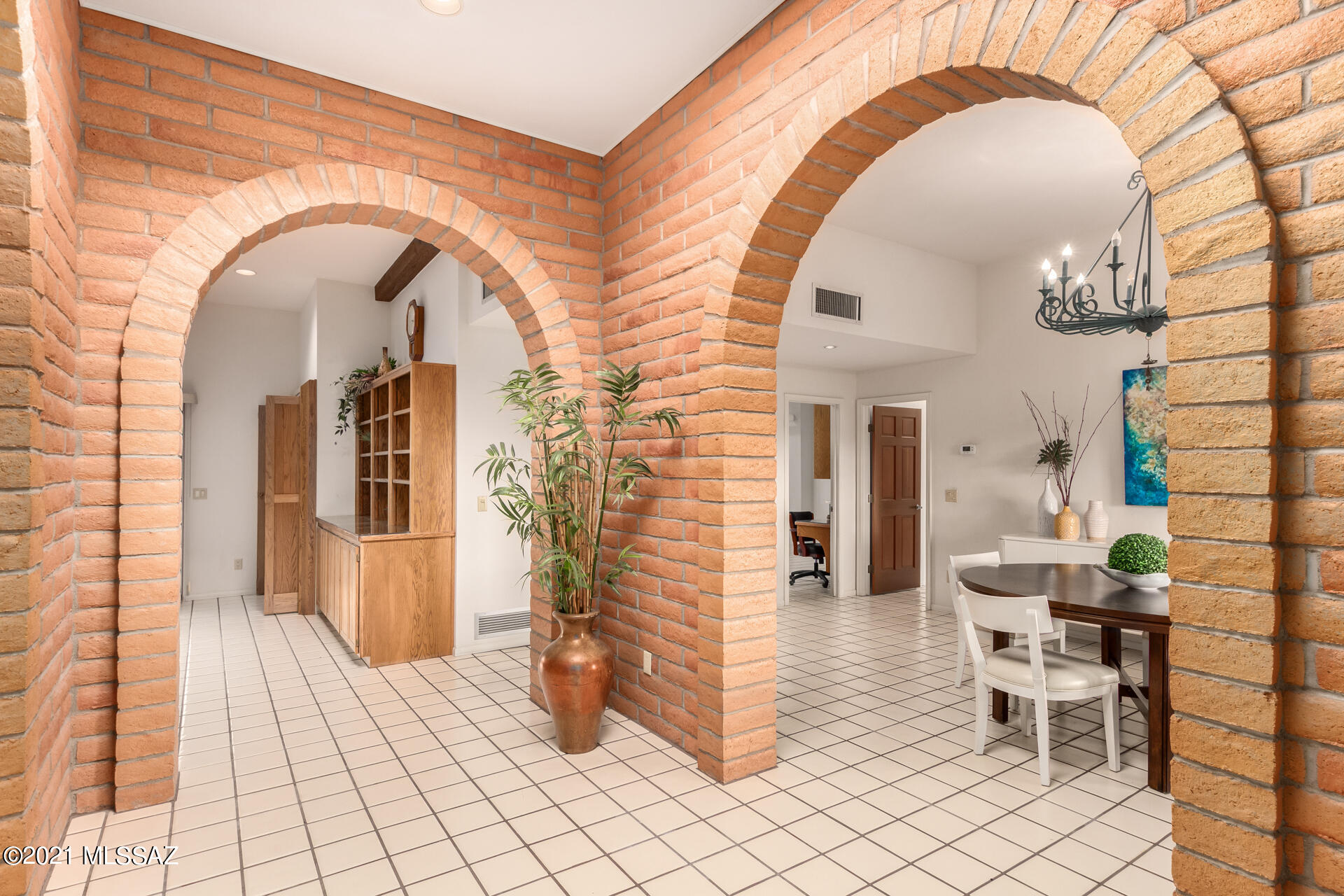 Shadow Hills (484-595) - Residential