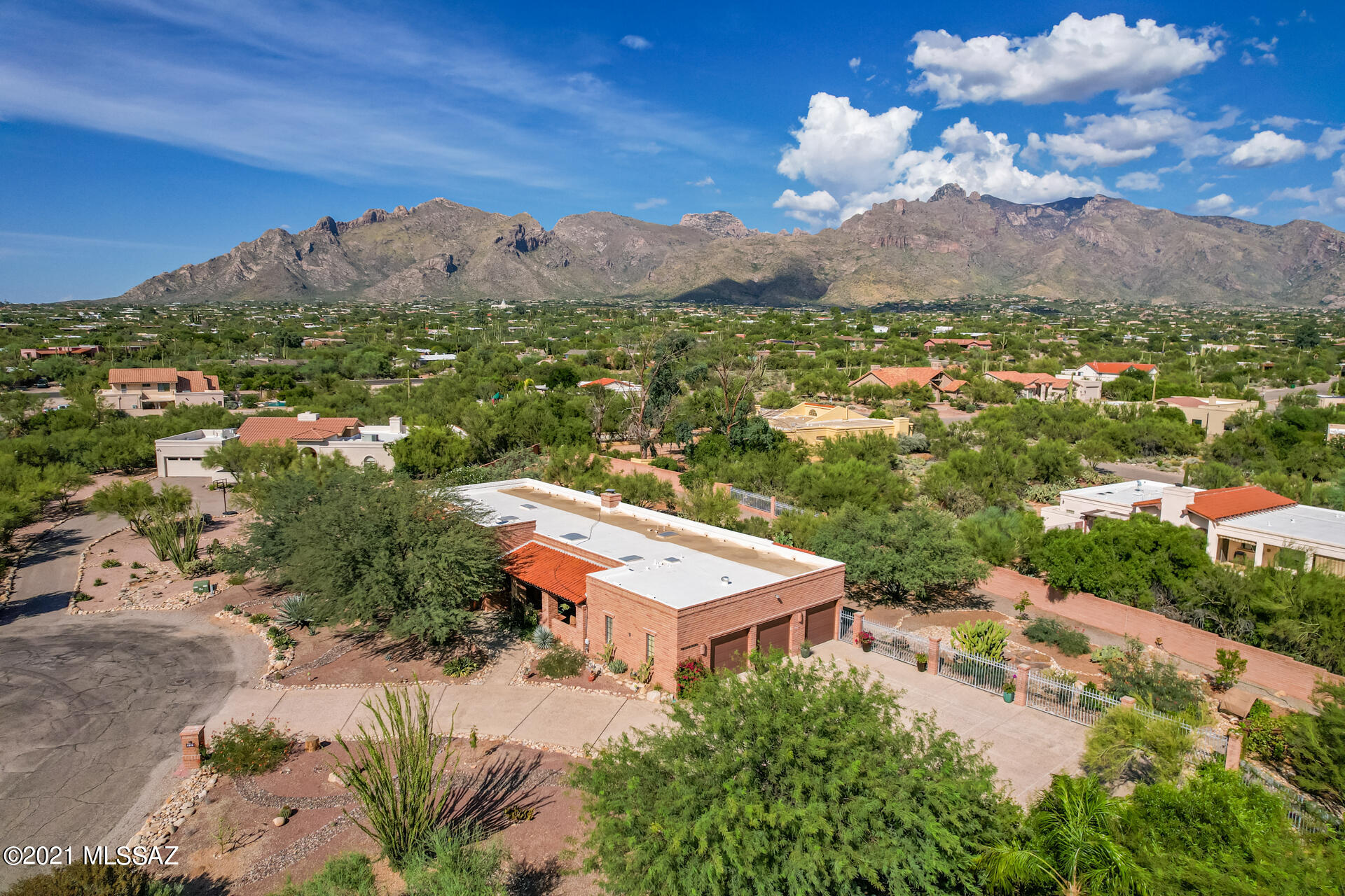 Shadow Hills (484-595) - Residential