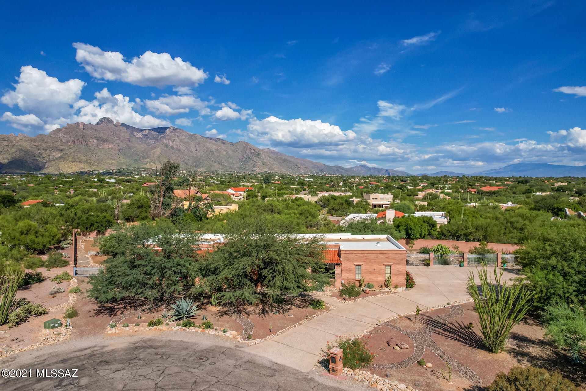Shadow Hills (484-595) - Residential