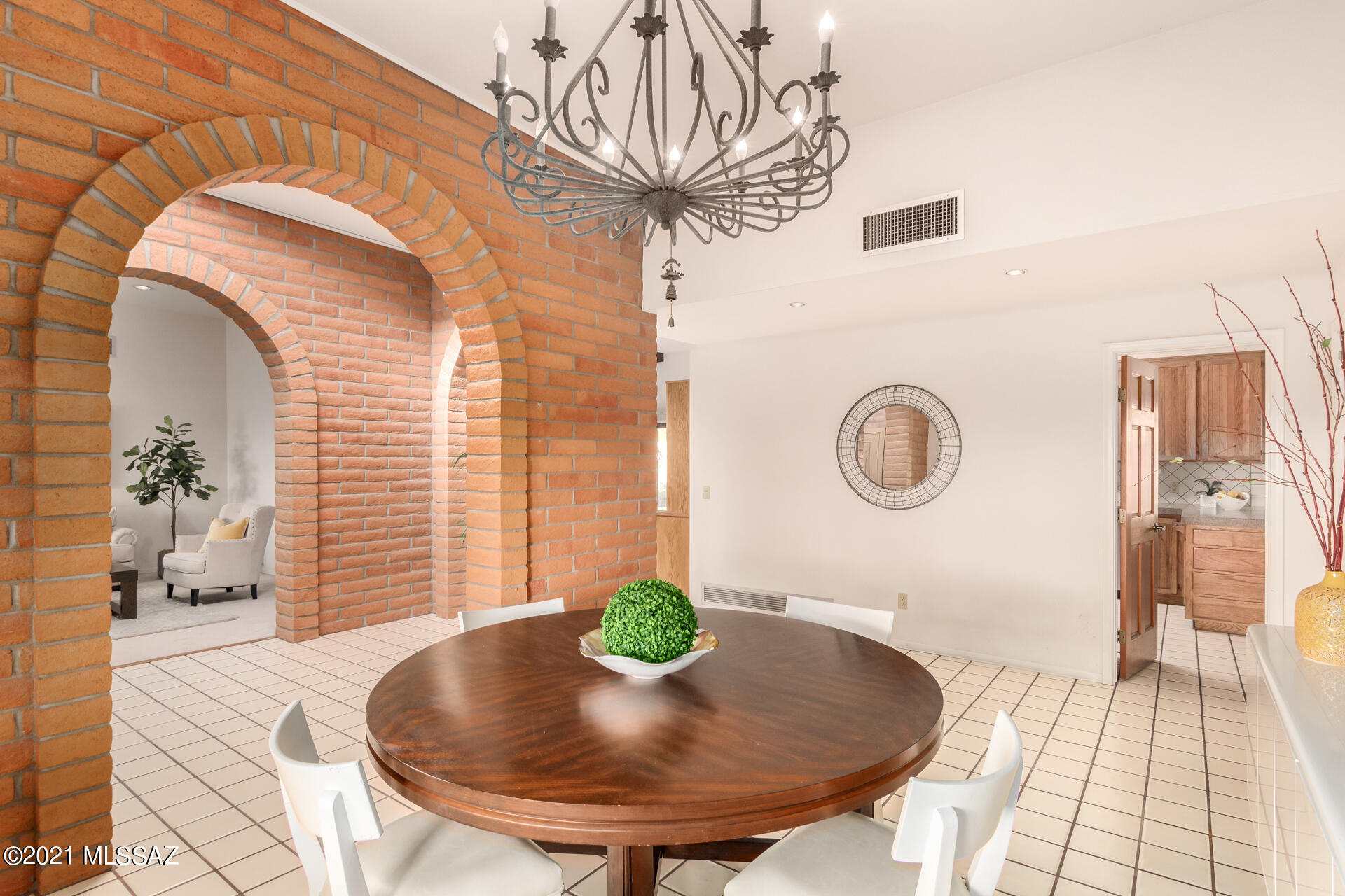 Shadow Hills (484-595) - Residential