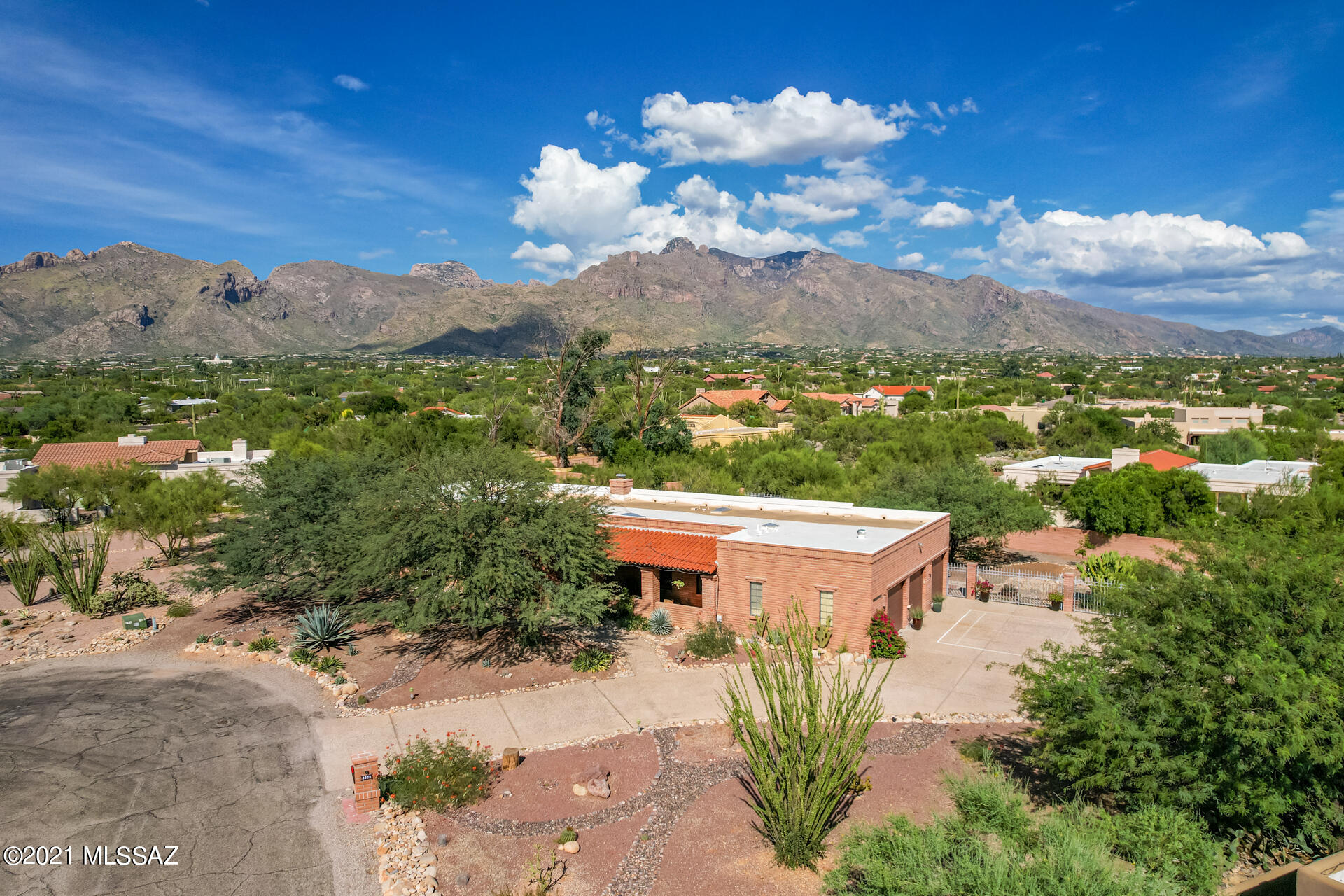 Shadow Hills (484-595) - Residential