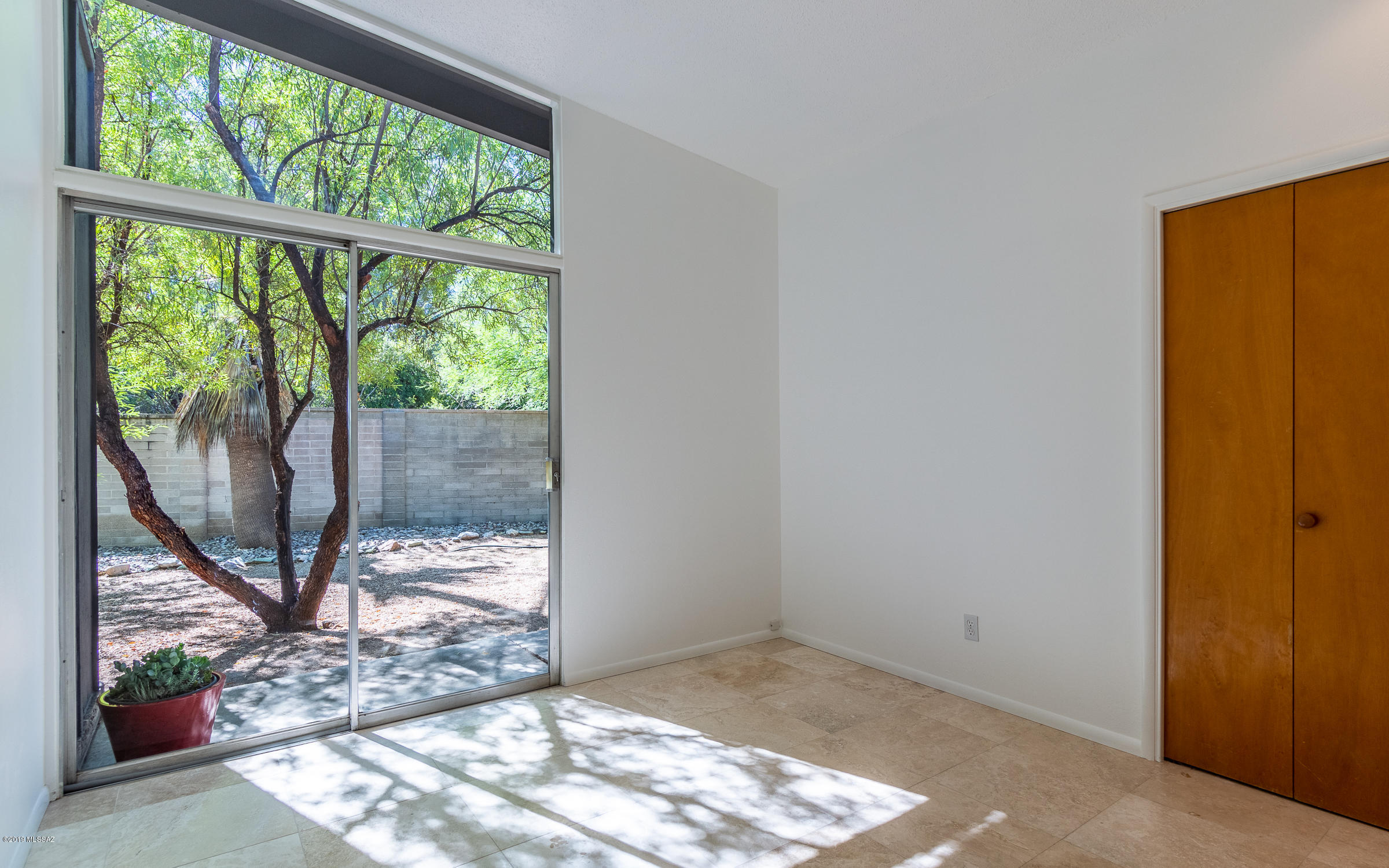 Windsor Park (1-55) - Residential