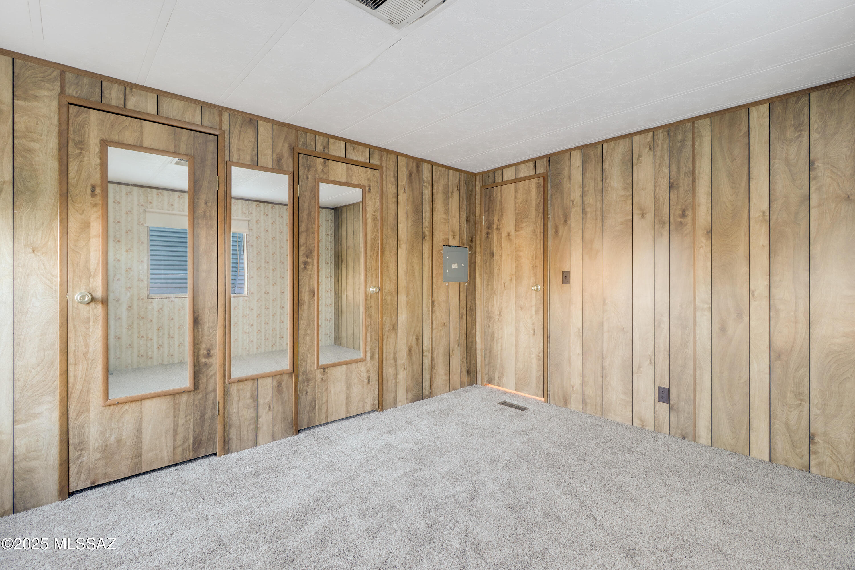 Mescal Lakes - Residential