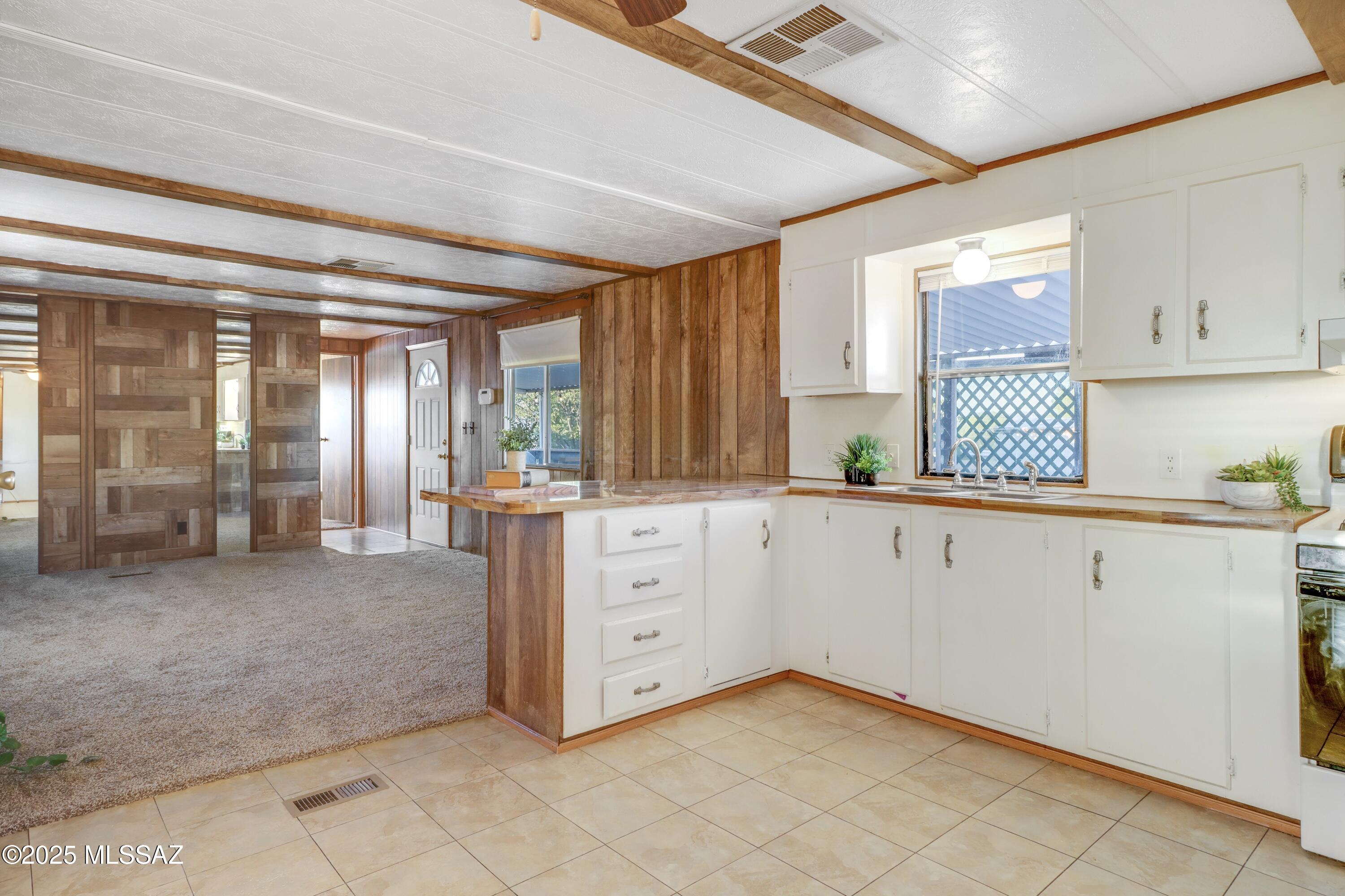 Mescal Lakes - Residential