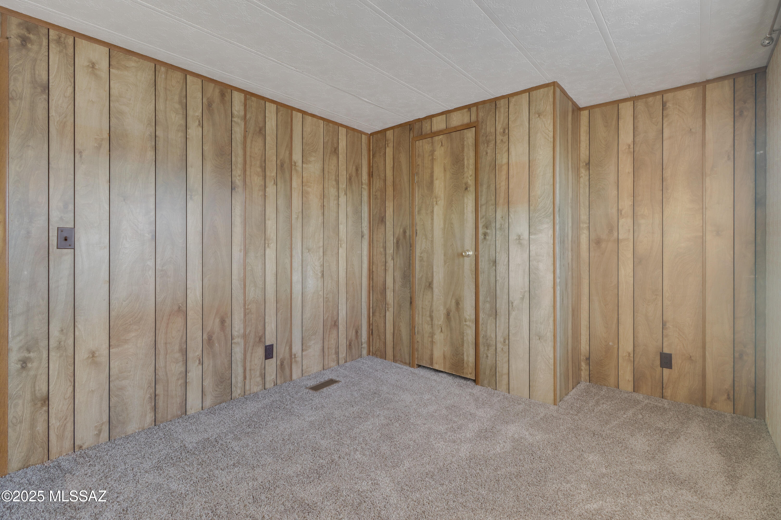 Mescal Lakes - Residential