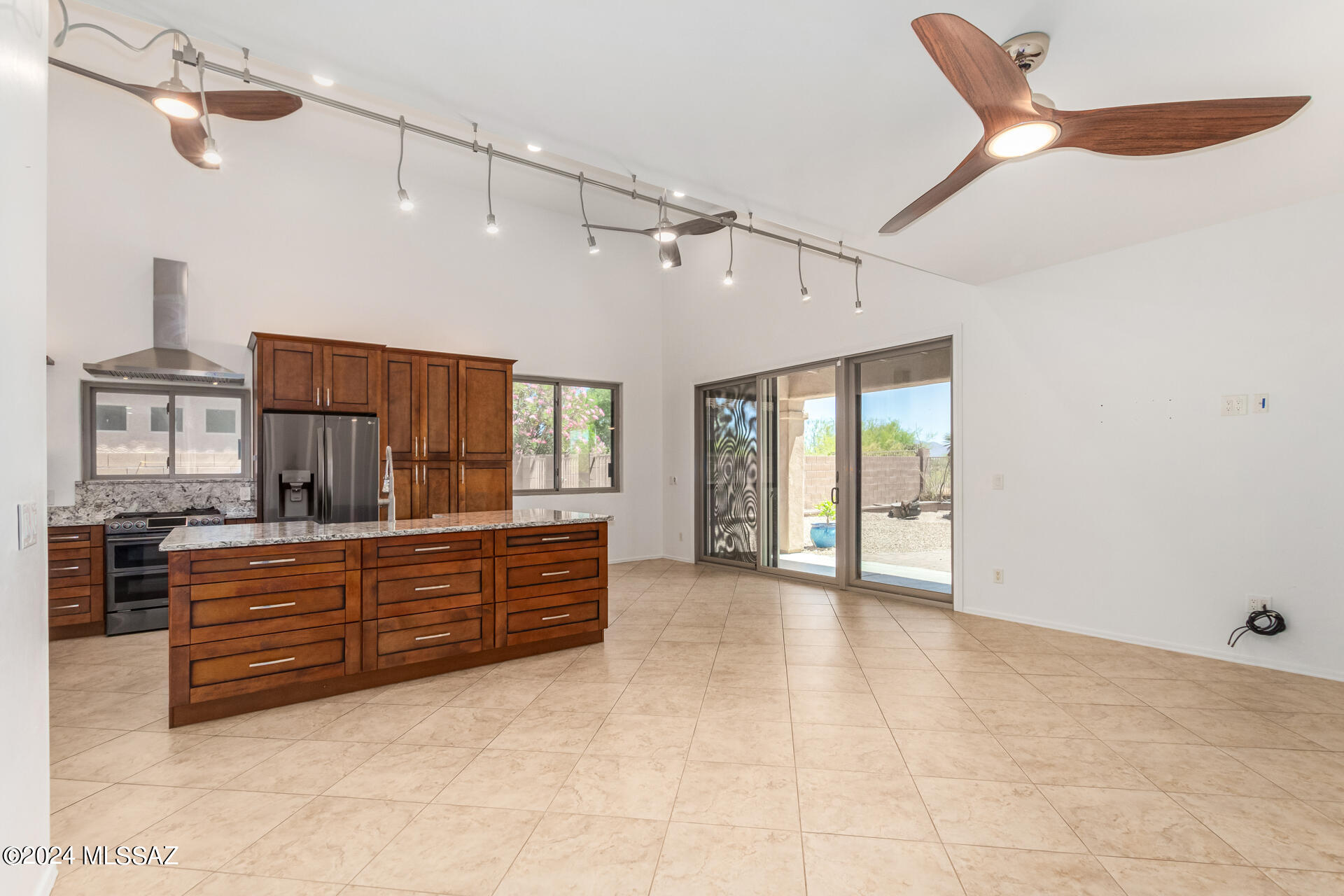 Rancho Del Lago (389-465) - Residential