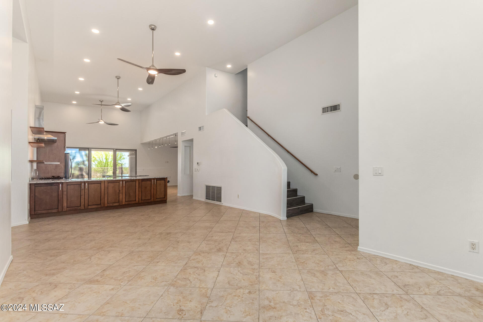 Rancho Del Lago (389-465) - Residential