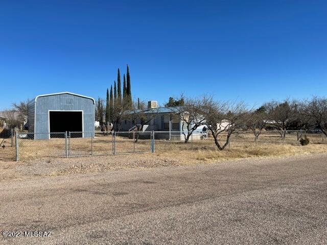 Mescal Lakes - Residential