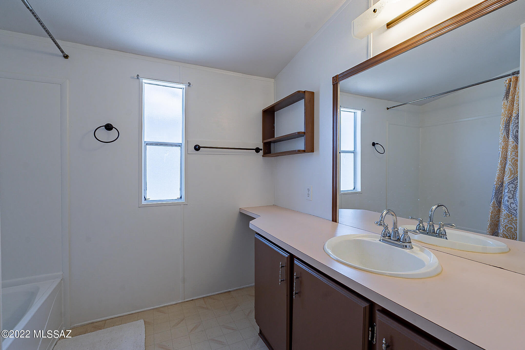Mescal Lakes - Residential