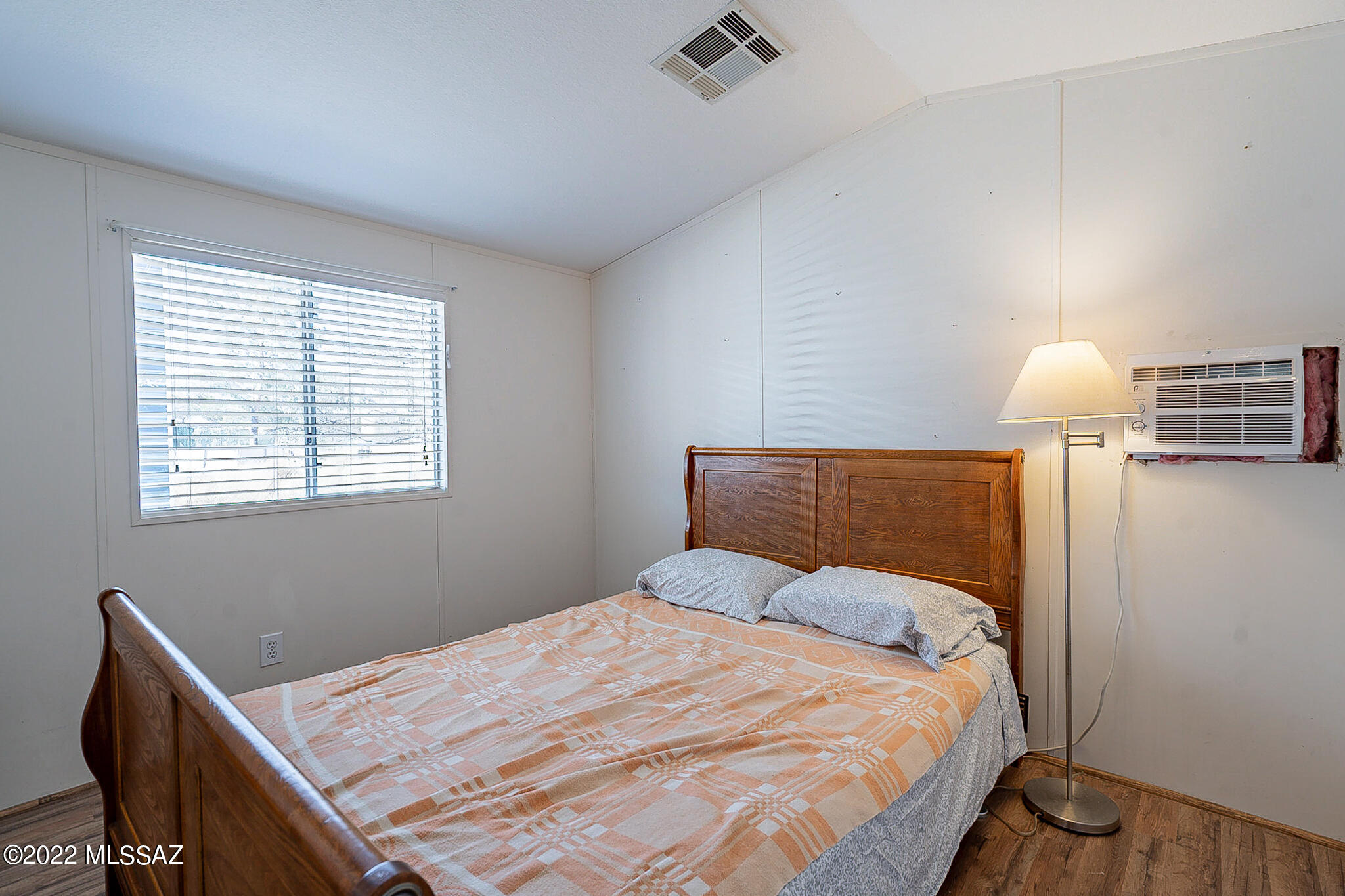 Mescal Lakes - Residential