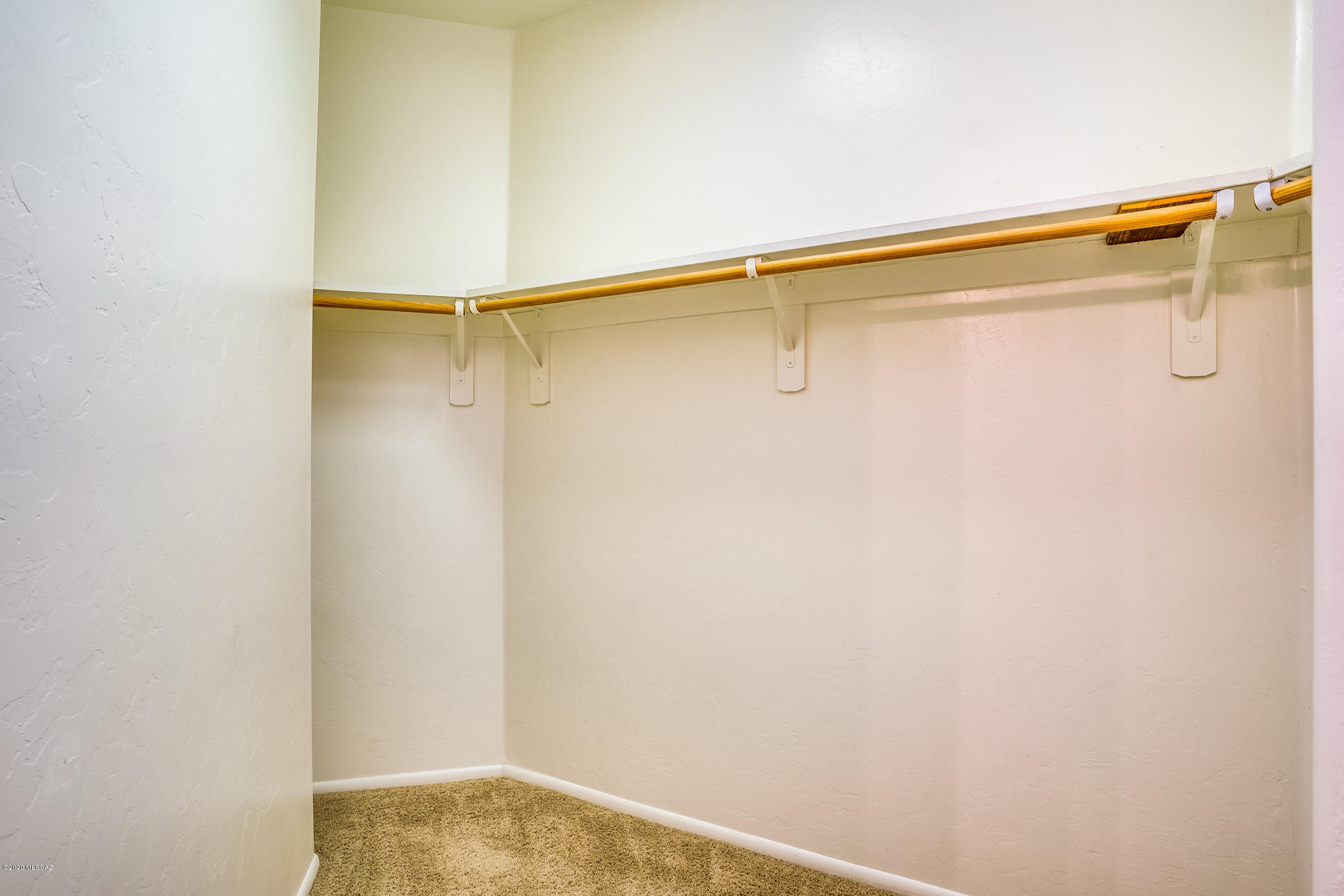 River Walk (1-140) - Residential